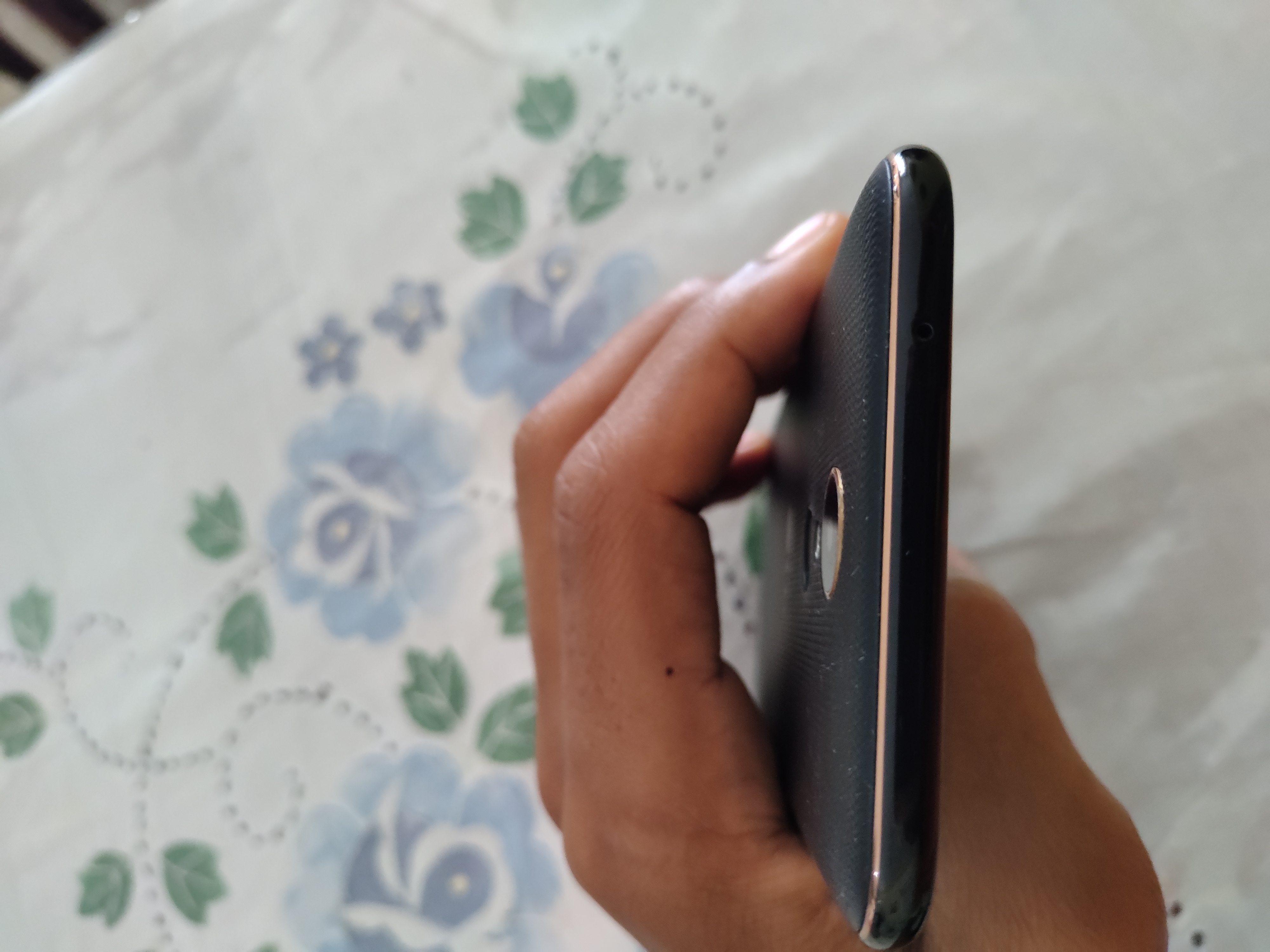 celulares y tabletas - LG k20 plus 32GB desbloqueado 5
