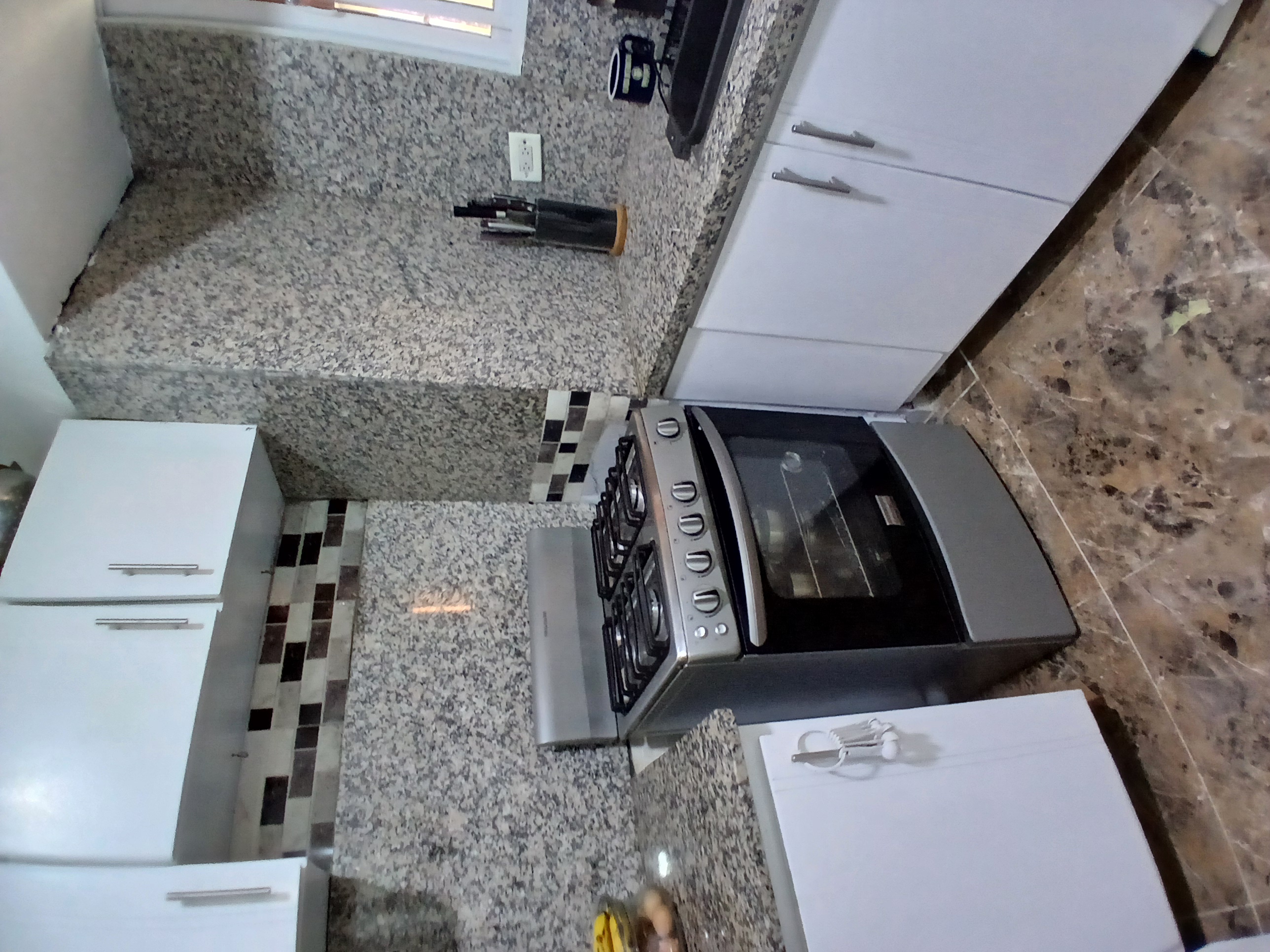 cocina - Estufa Frigidare