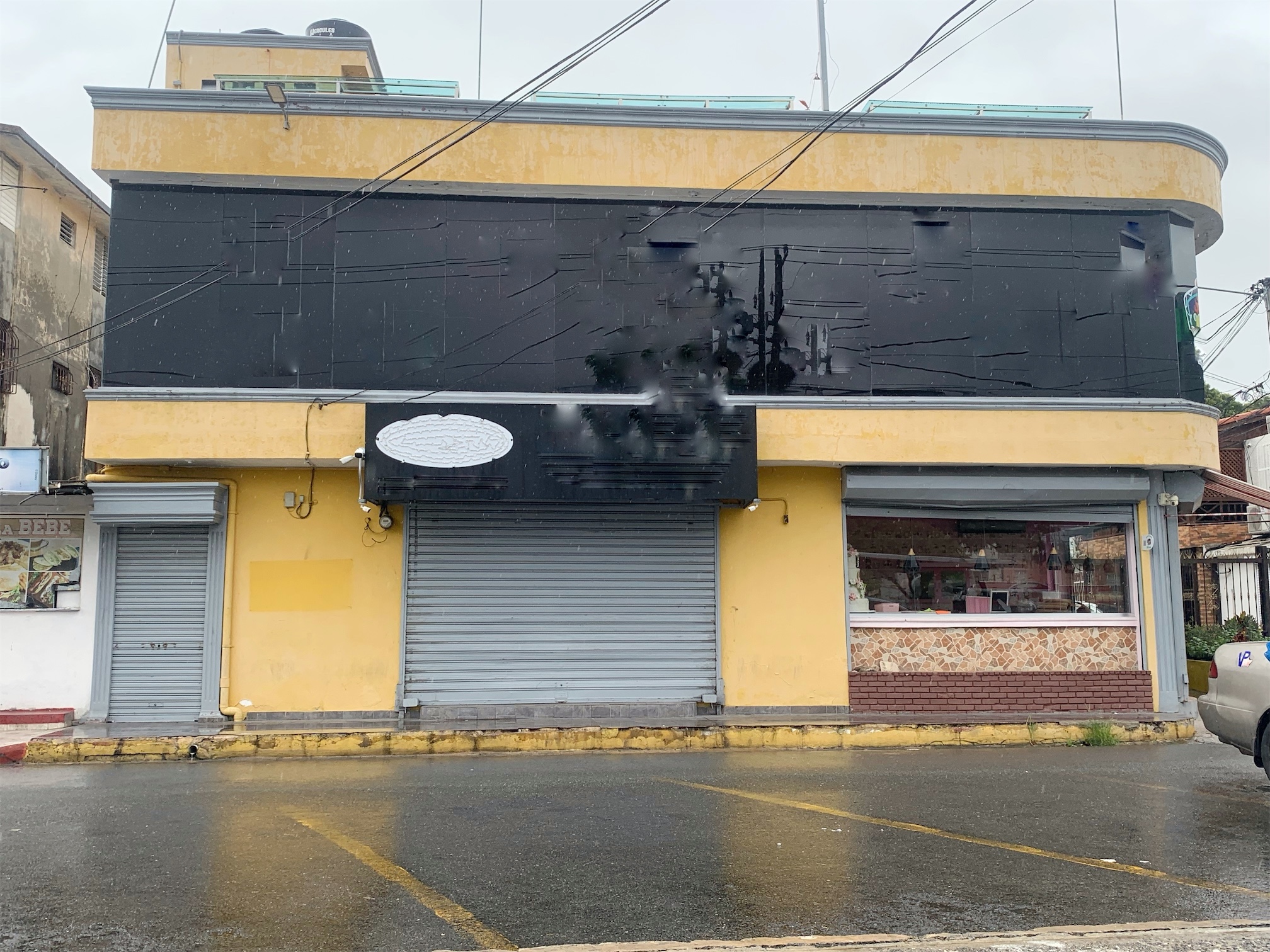 oficinas y locales comerciales - Local esquinero comercial 8