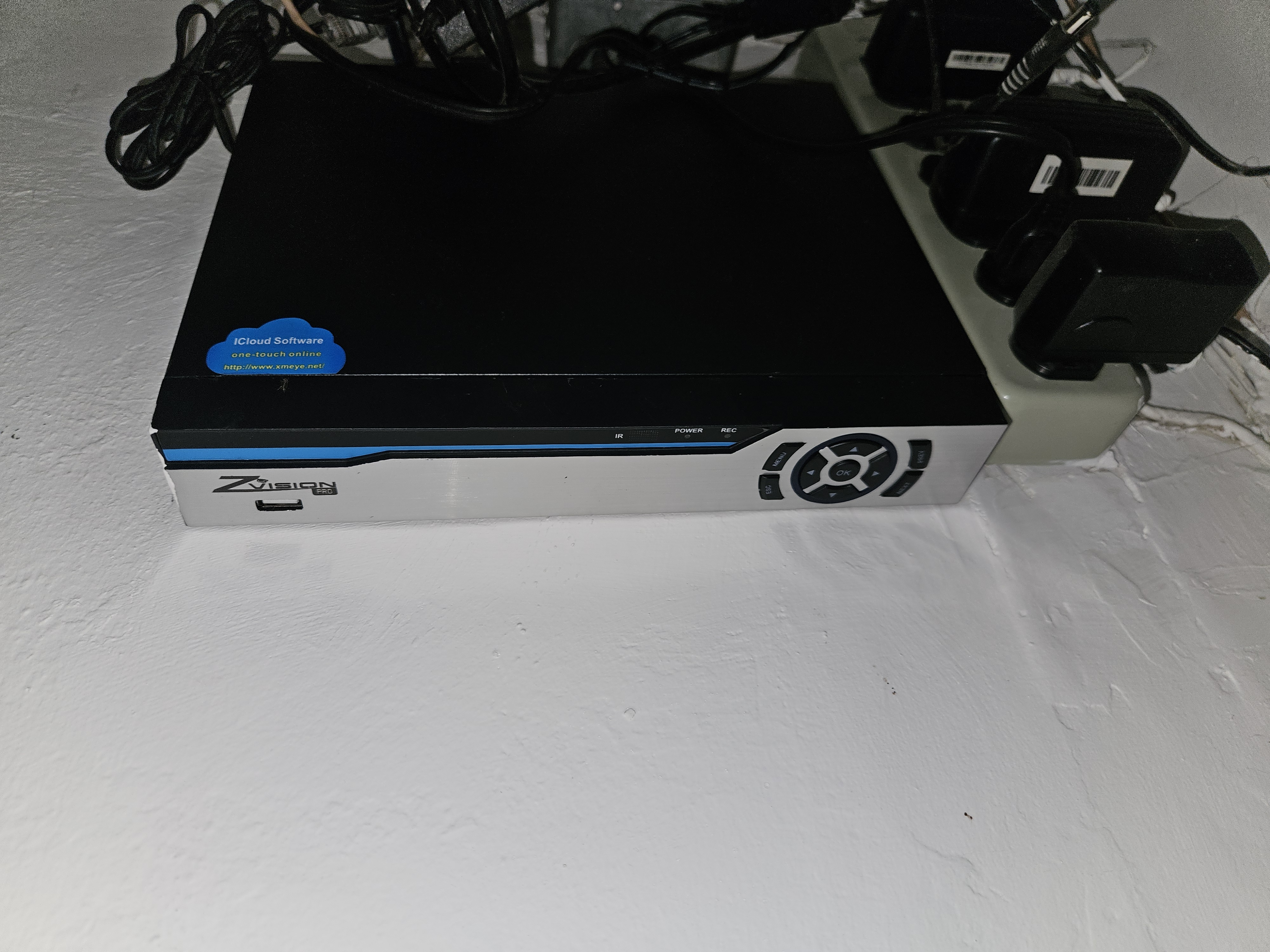 camaras y audio - Sistema de Camaras DVR 4 camaras y monitor