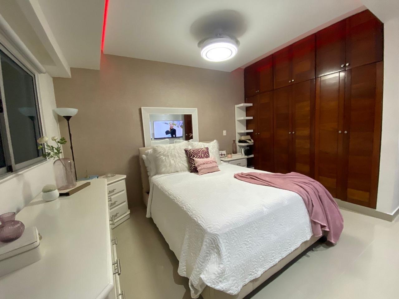 apartamentos - Se vende Hermoso Apartamento Con excelente ubicación!!

 9