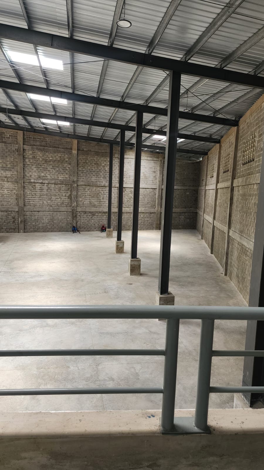 oficinas y locales comerciales - Nave Industrial en alquiler en Engombe 1