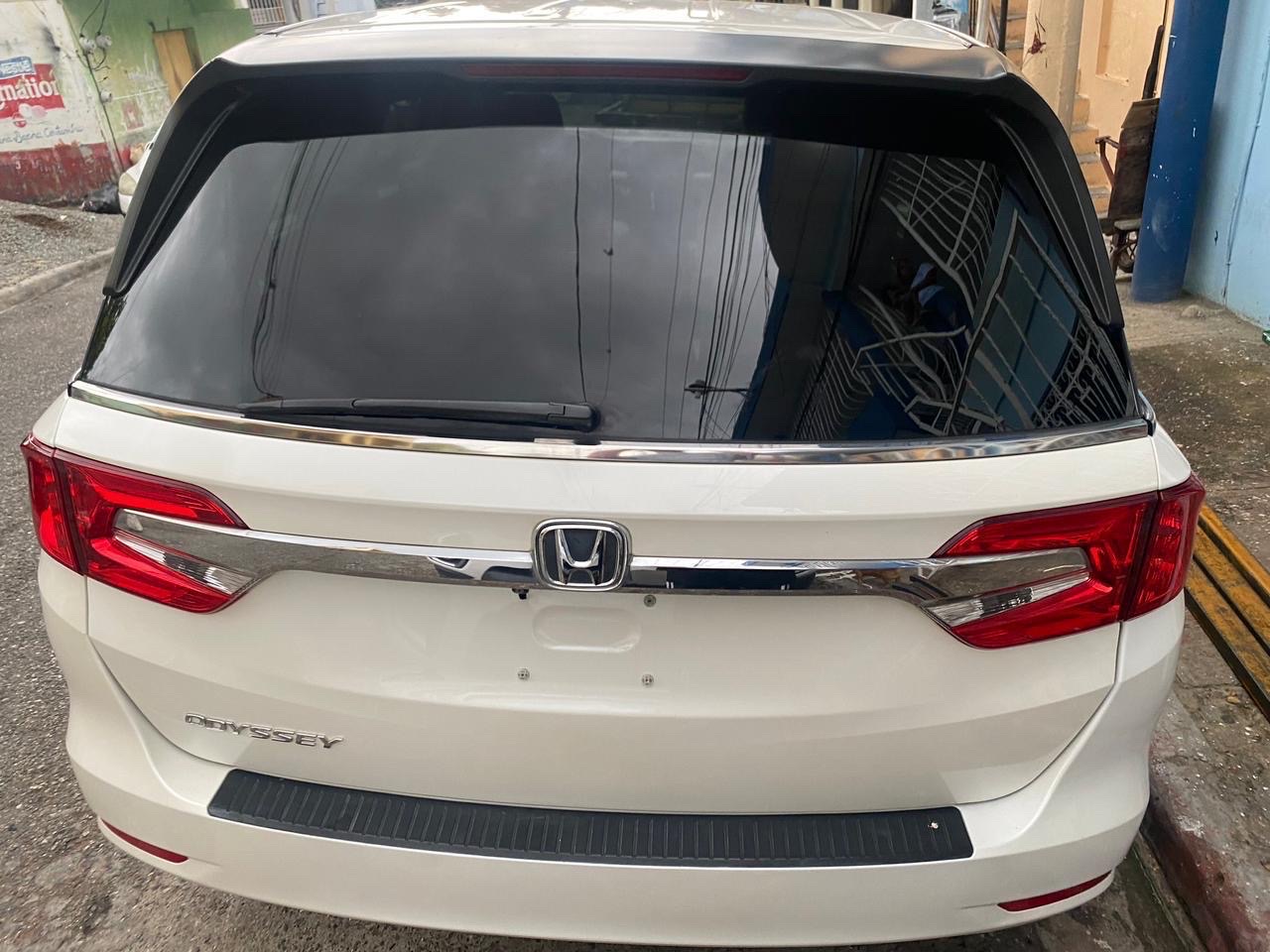 otros vehiculos - SE VENDE HONDA ODYSSEY 2018 1