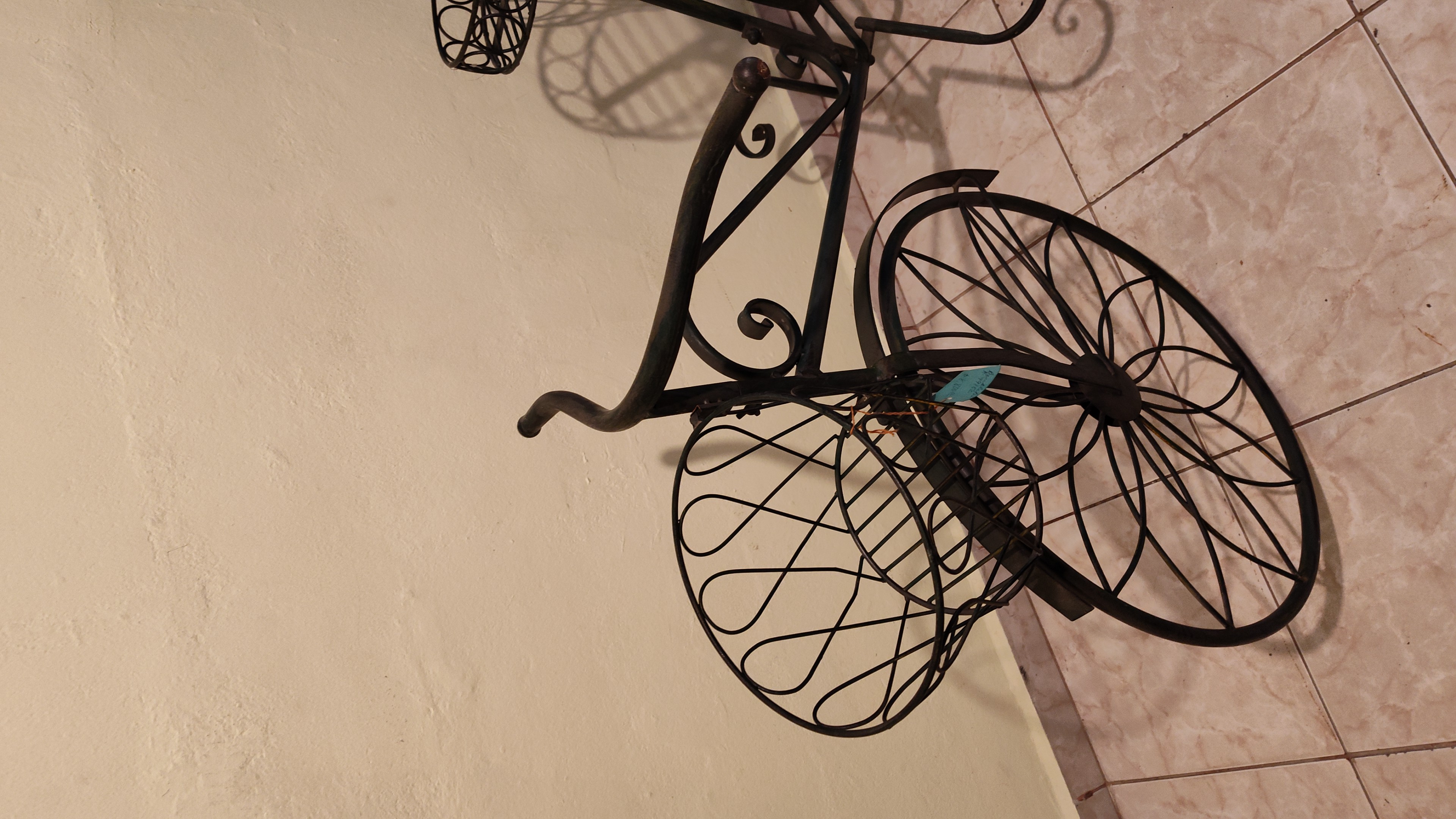 muebles y colchones - Hermosa bicicleta decorativa para jardines piscina 3