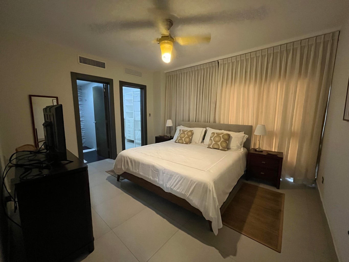 apartamentos - Hermoso Apartamento de Piantini, amueblado  Remodelado dos habitaciones 9