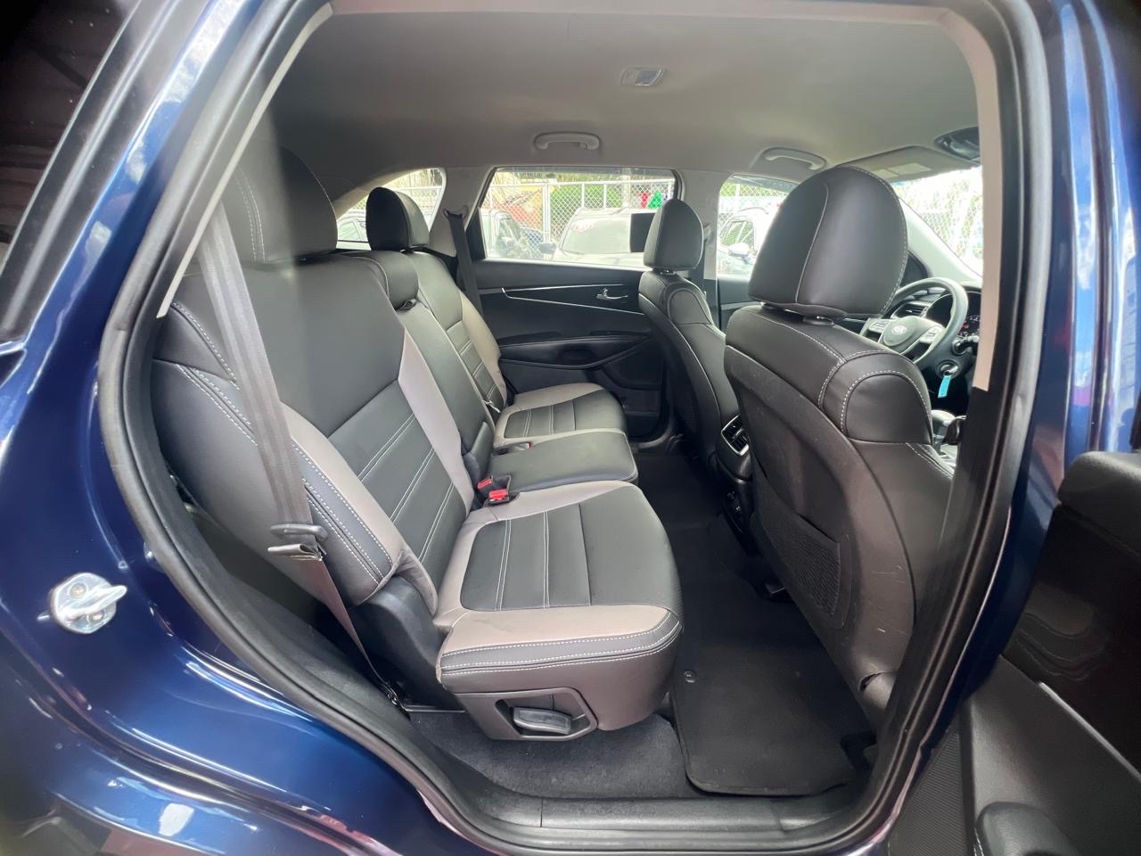 jeepetas y camionetas - KIA SORENTO LX 2019 RECIÉN IMPORTADA 3 FILAS DE ASIENTO! LETHER CLEAN CARFAX NEW 7