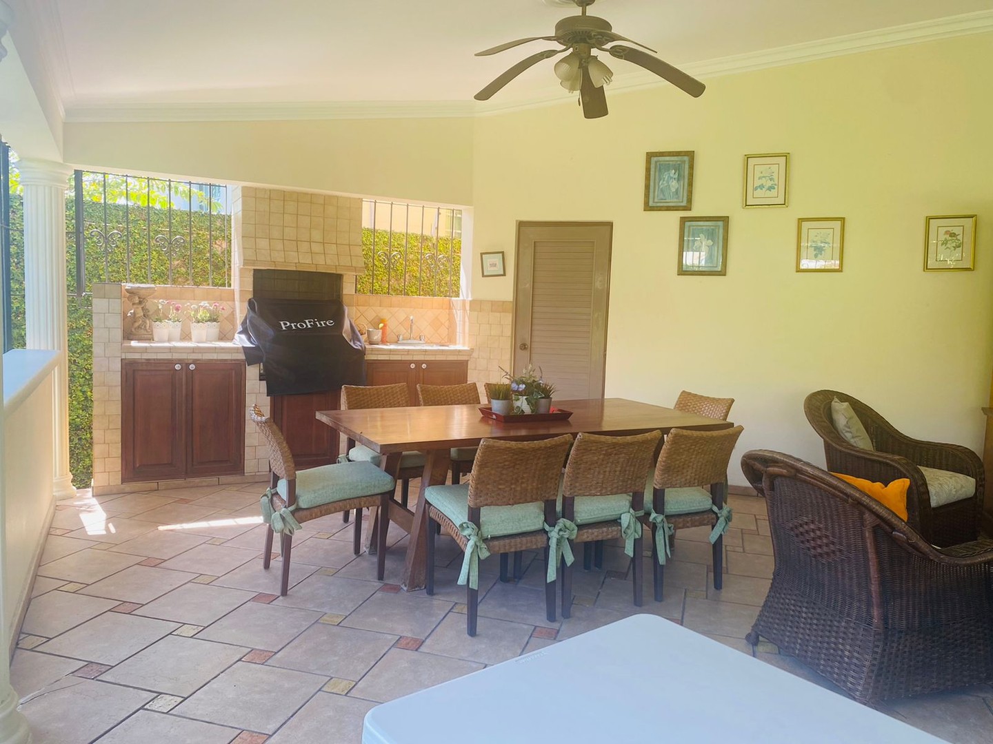 casas - Se vende casa en Arroyo Hondo III 1