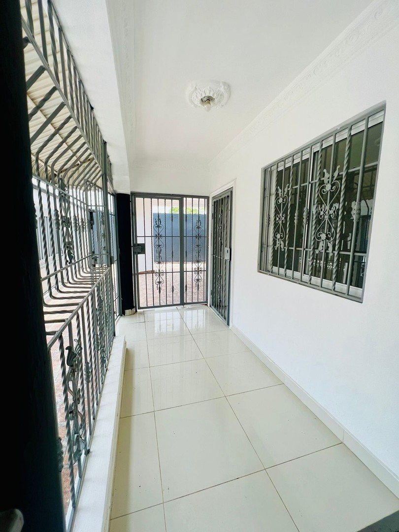 casas - 🔥VENDO DE OPORTUNIDAD 🏡CASA DE 2 NIVEL 📍 SECTOR CABIRMA DEL ESTE 8