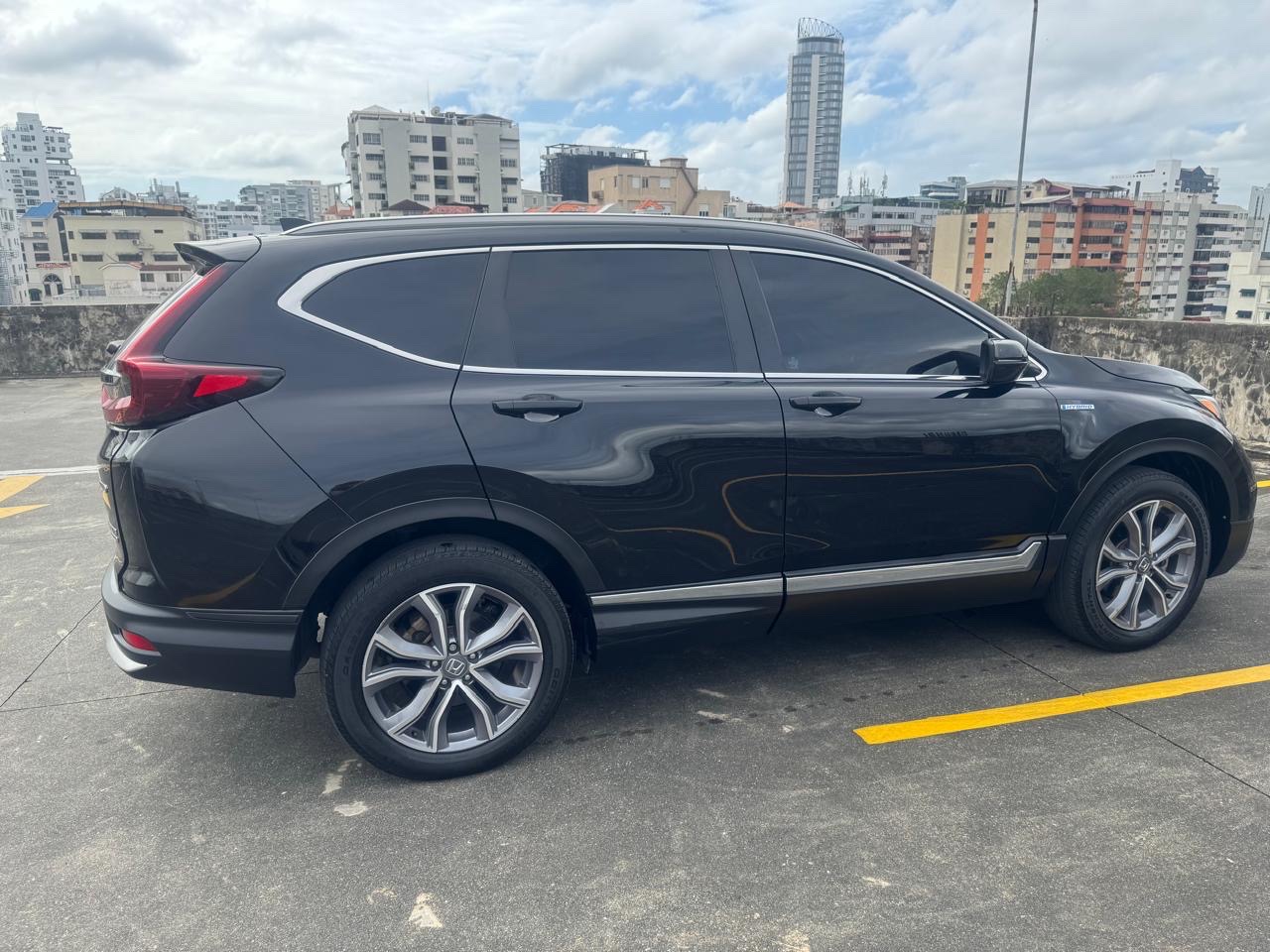 jeepetas y camionetas - HONDA CRV TOURING AWD 2020 HYBRID 1