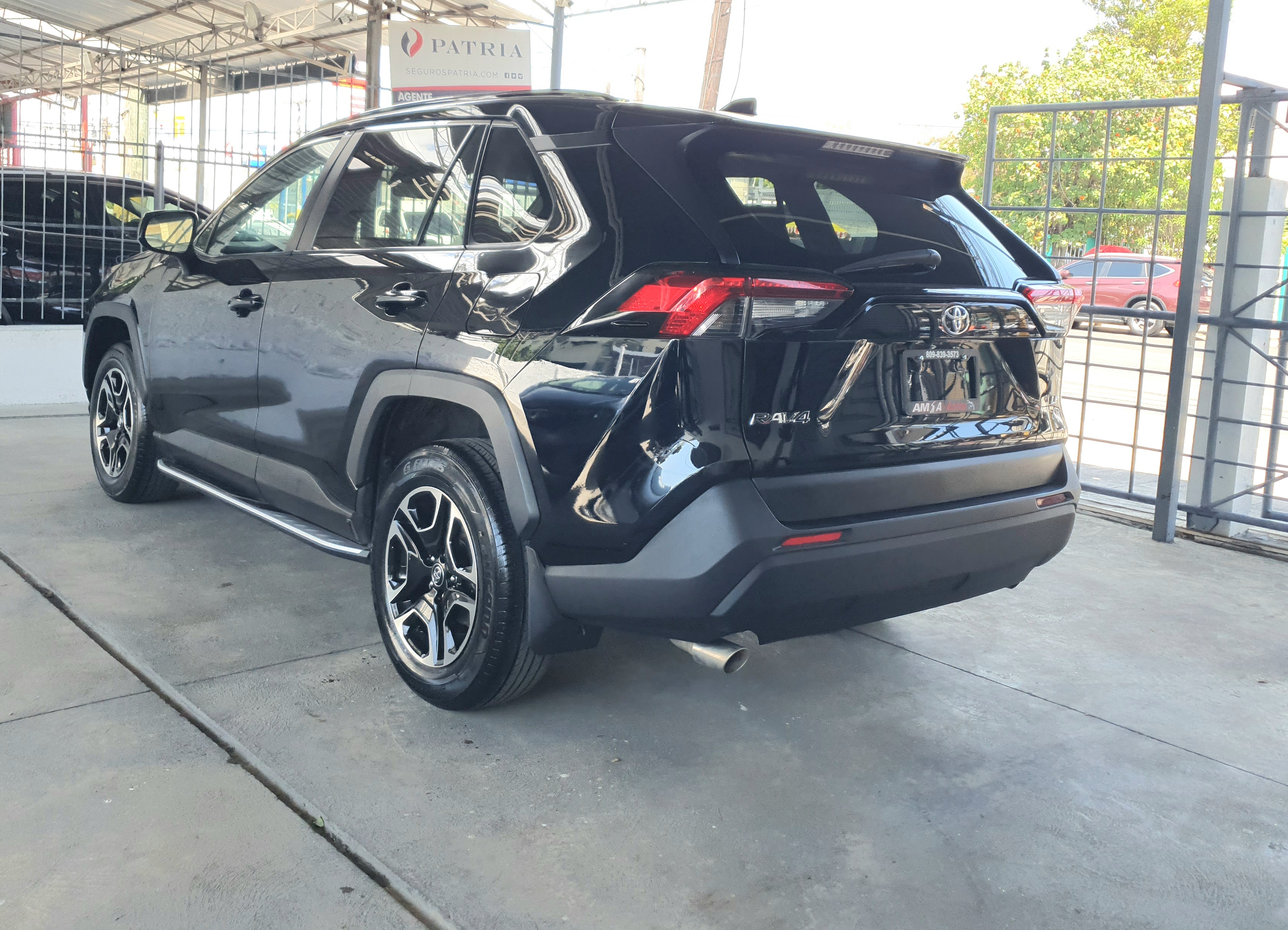 jeepetas y camionetas - TOYOTA RAV4 2020 RECIEN IMPORTADA 4X4 5