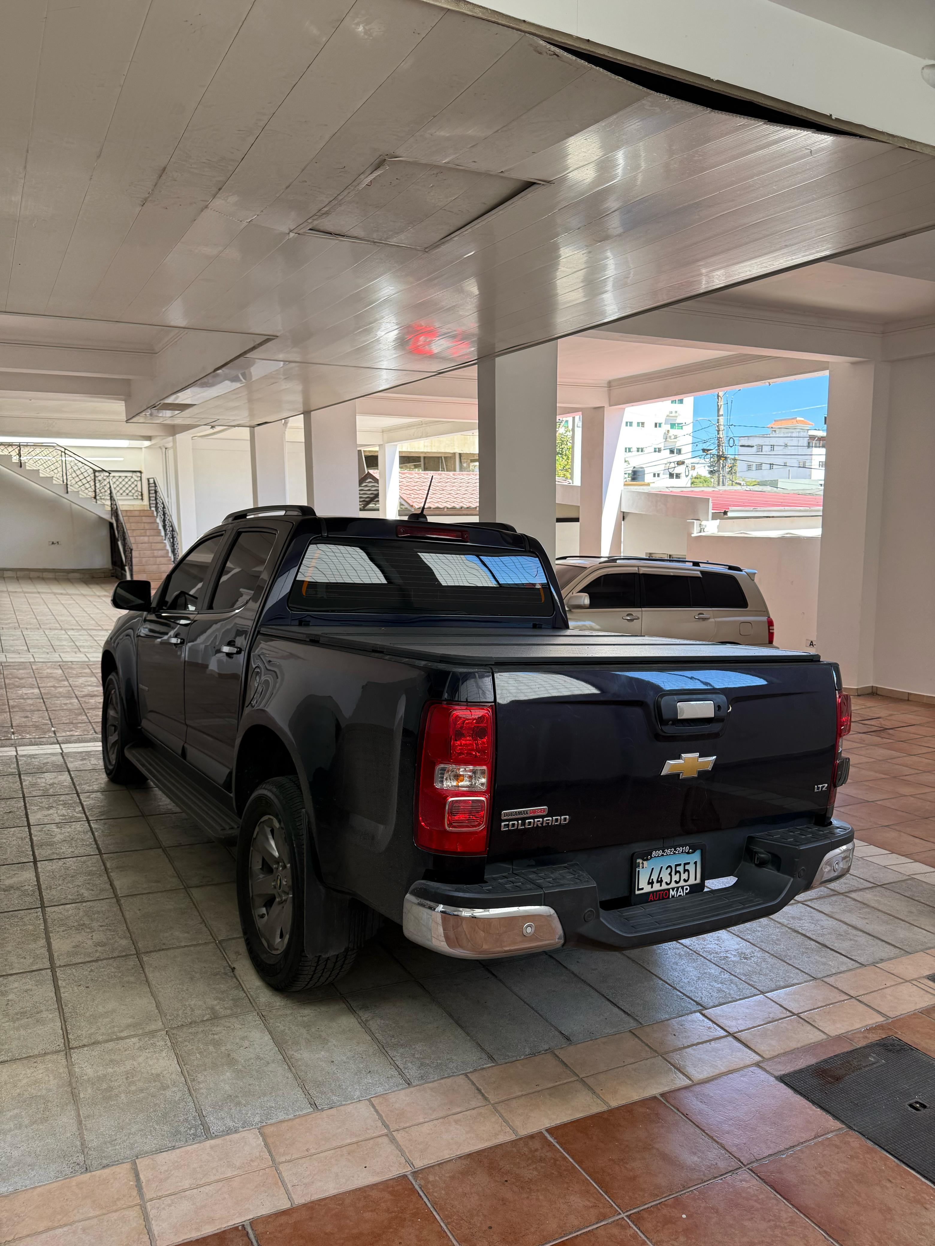 jeepetas y camionetas - chevolet colorado 2022 6
