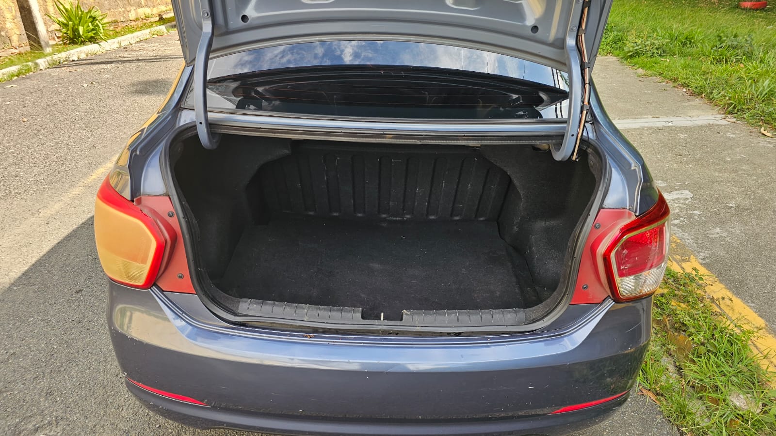 carros - Hyundai Grand i10 Sedan 2