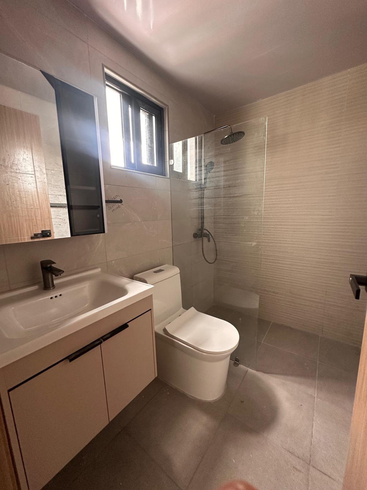 apartamentos - SE VENDE HERMOSO APTO EN EVARISTO MORALES EN TORRE 5