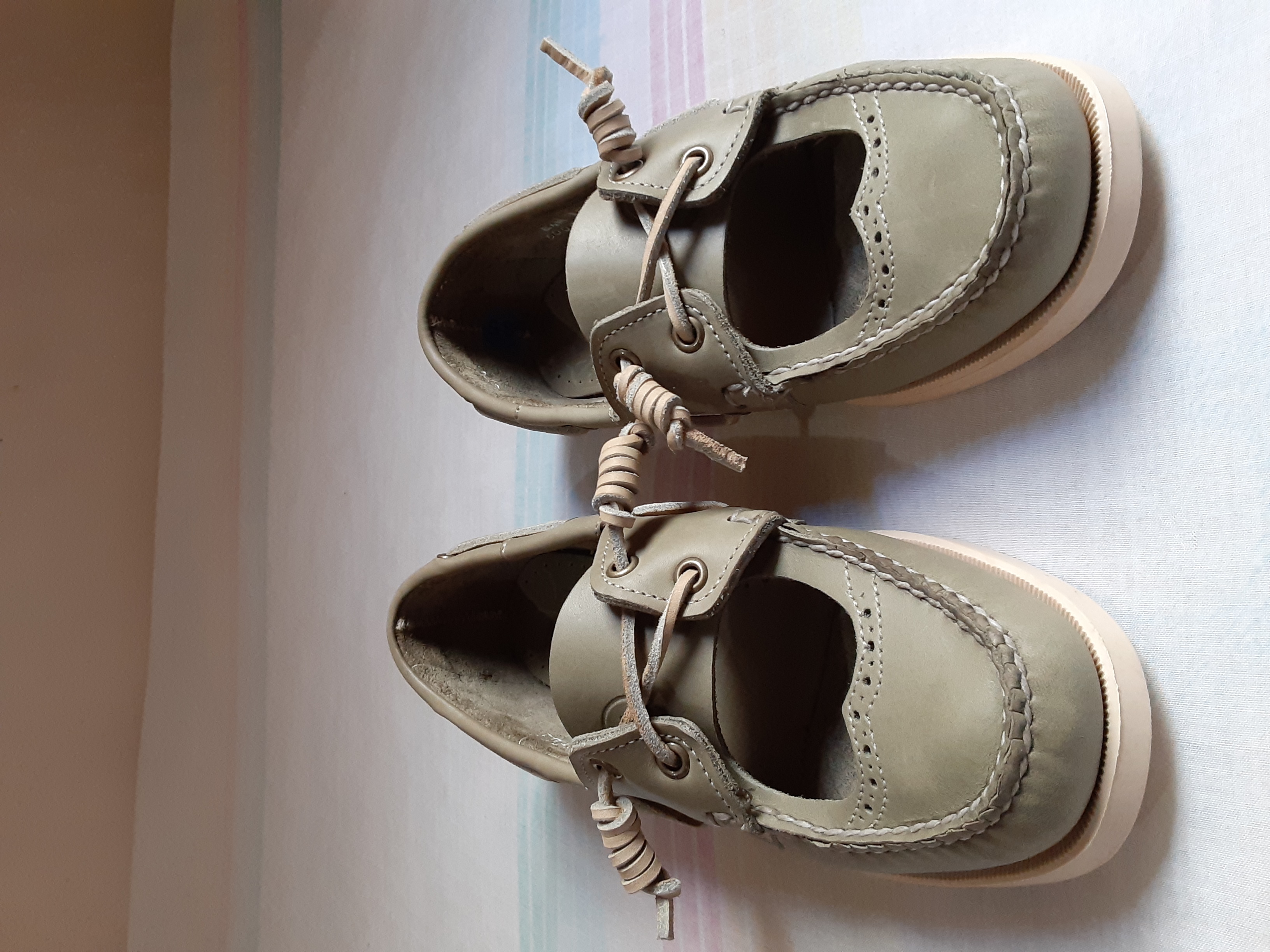 zapatos para mujer - Zapato informal de mujer.   Size: 8.5 M 9