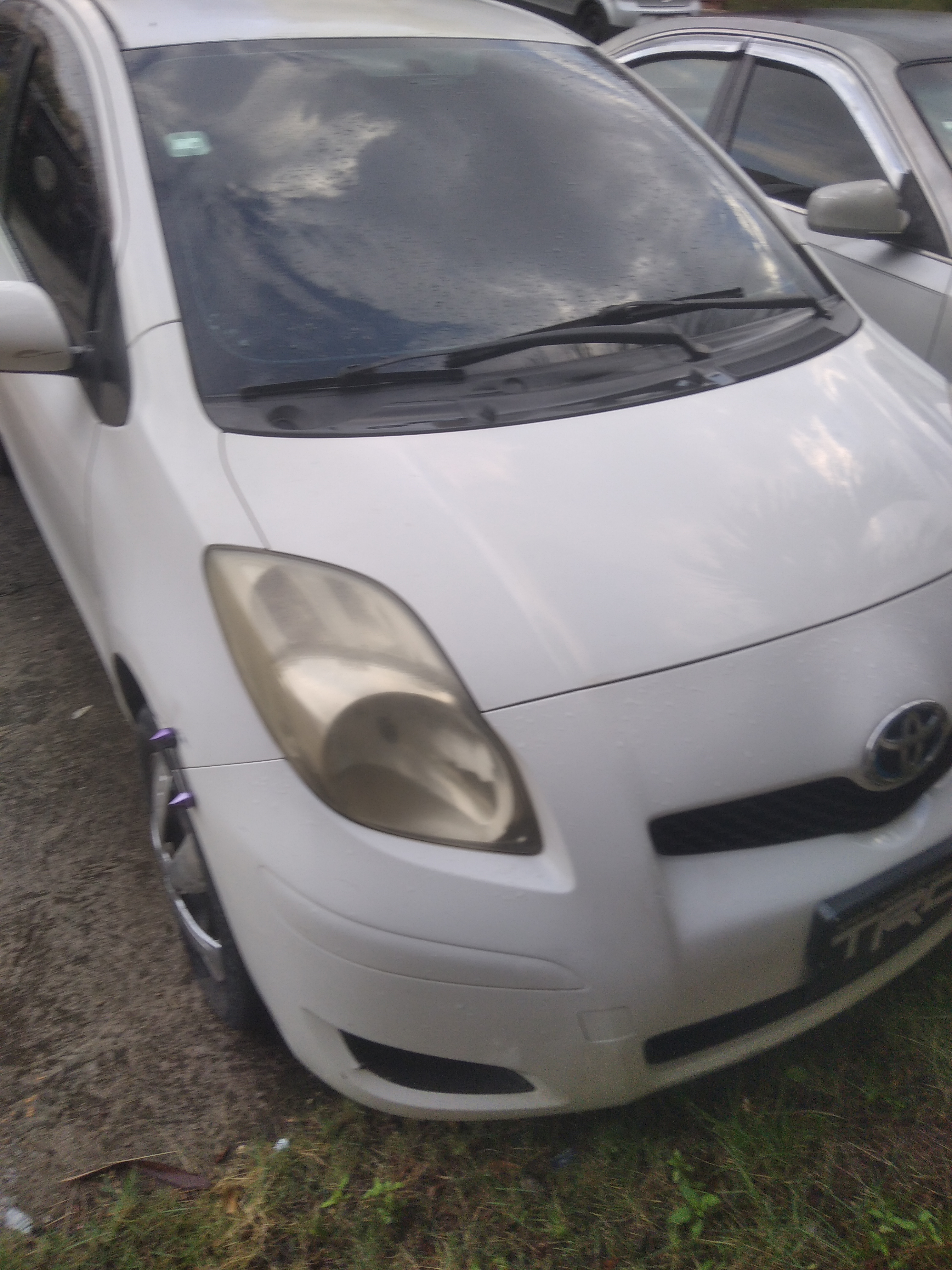 carros - En buenas condiciones  ligeramente negociable tien 0