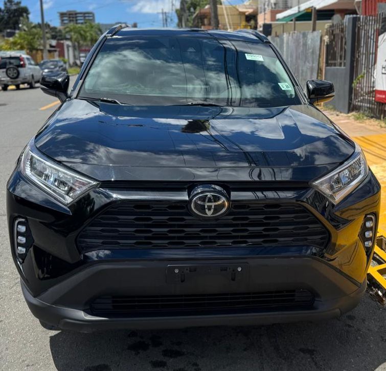jeepetas y camionetas - Toyota rav4 2020 xle  6