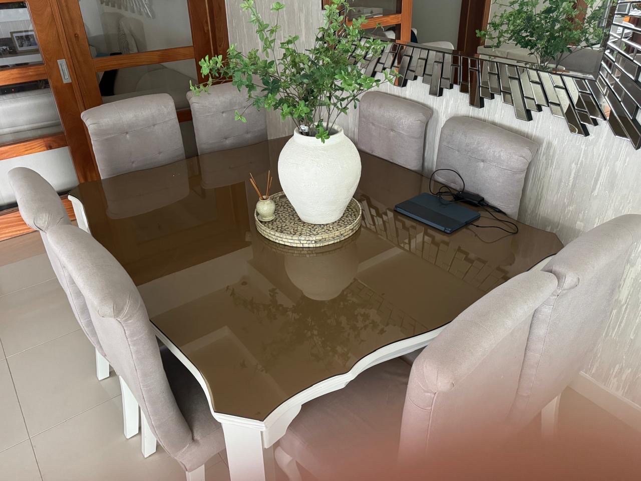 muebles y colchones - Juego de comedor en caoba 8 sillas. 4