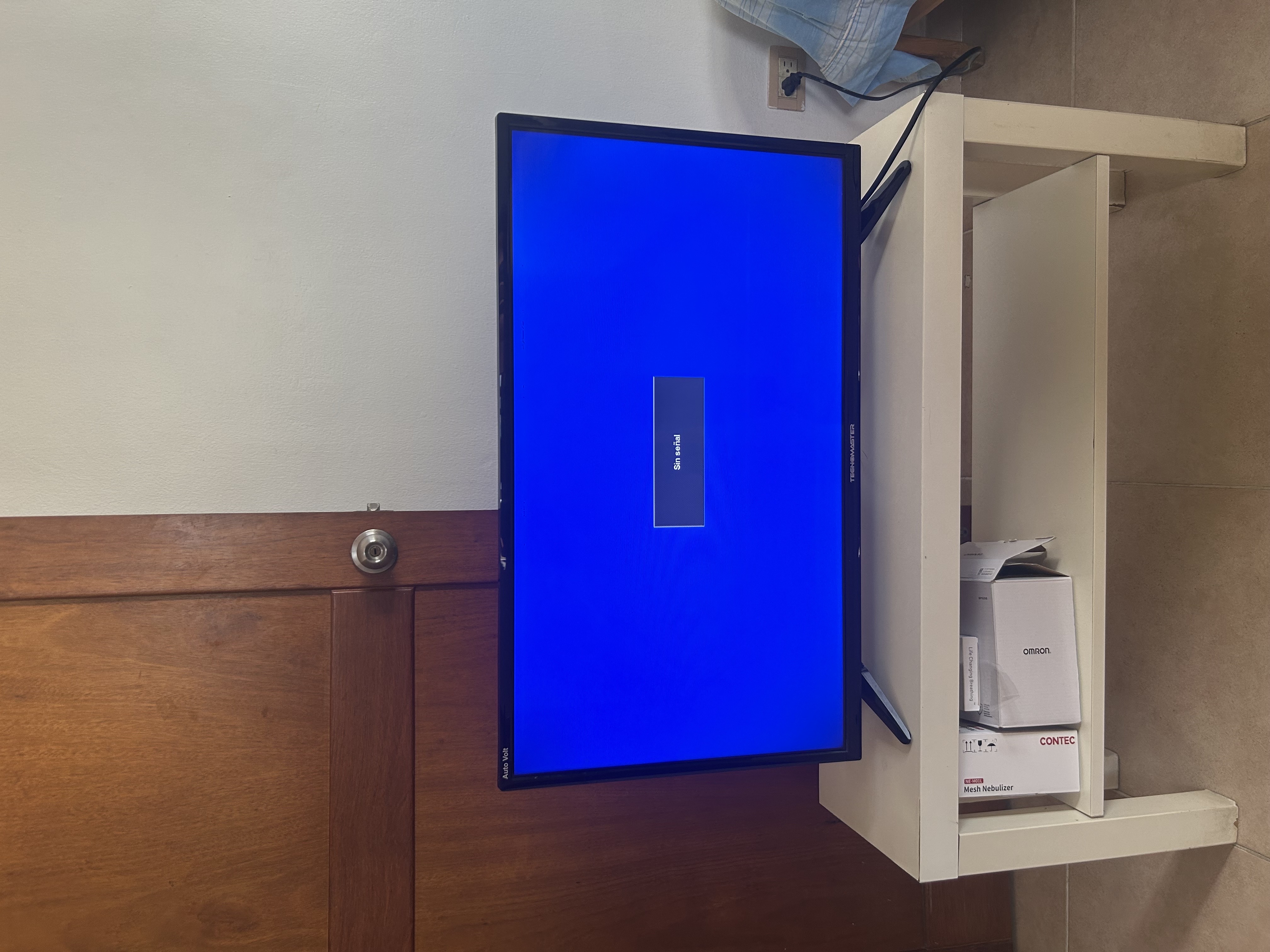 electrodomesticos -  TV tecnomaster con mesa de TV. de IKEA  2