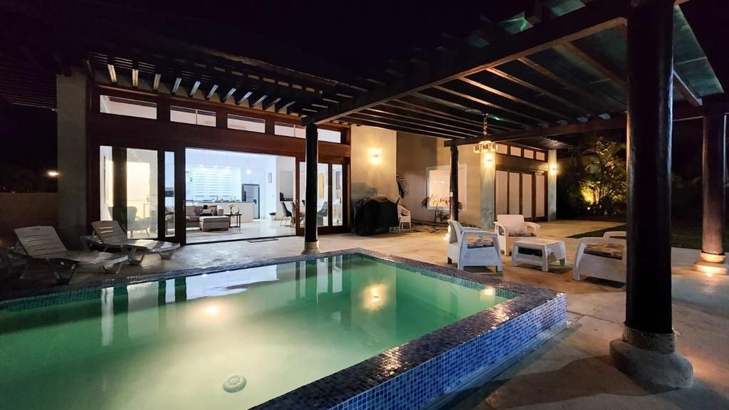 casas vacacionales y villas - Villa de lujo amueblada en Cap Cana 