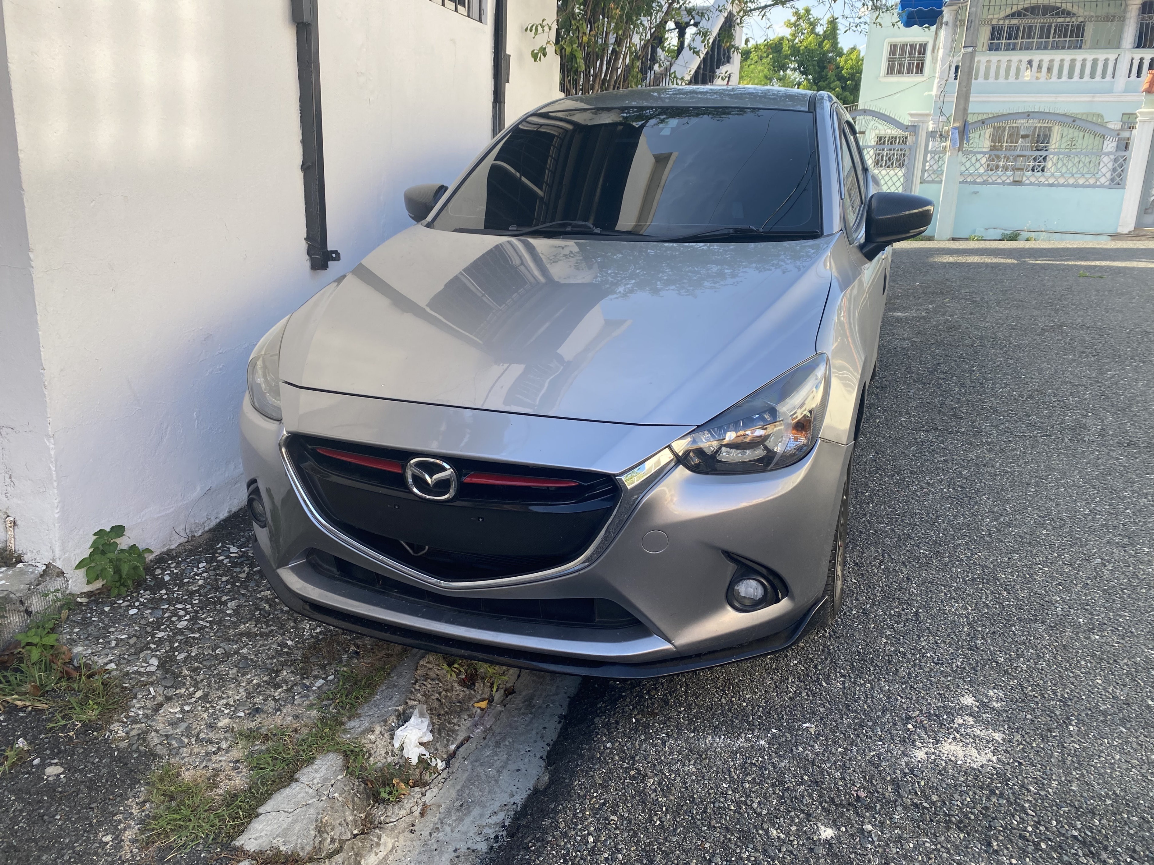 carros - Mazda Demio diésel grand touring 2015 3