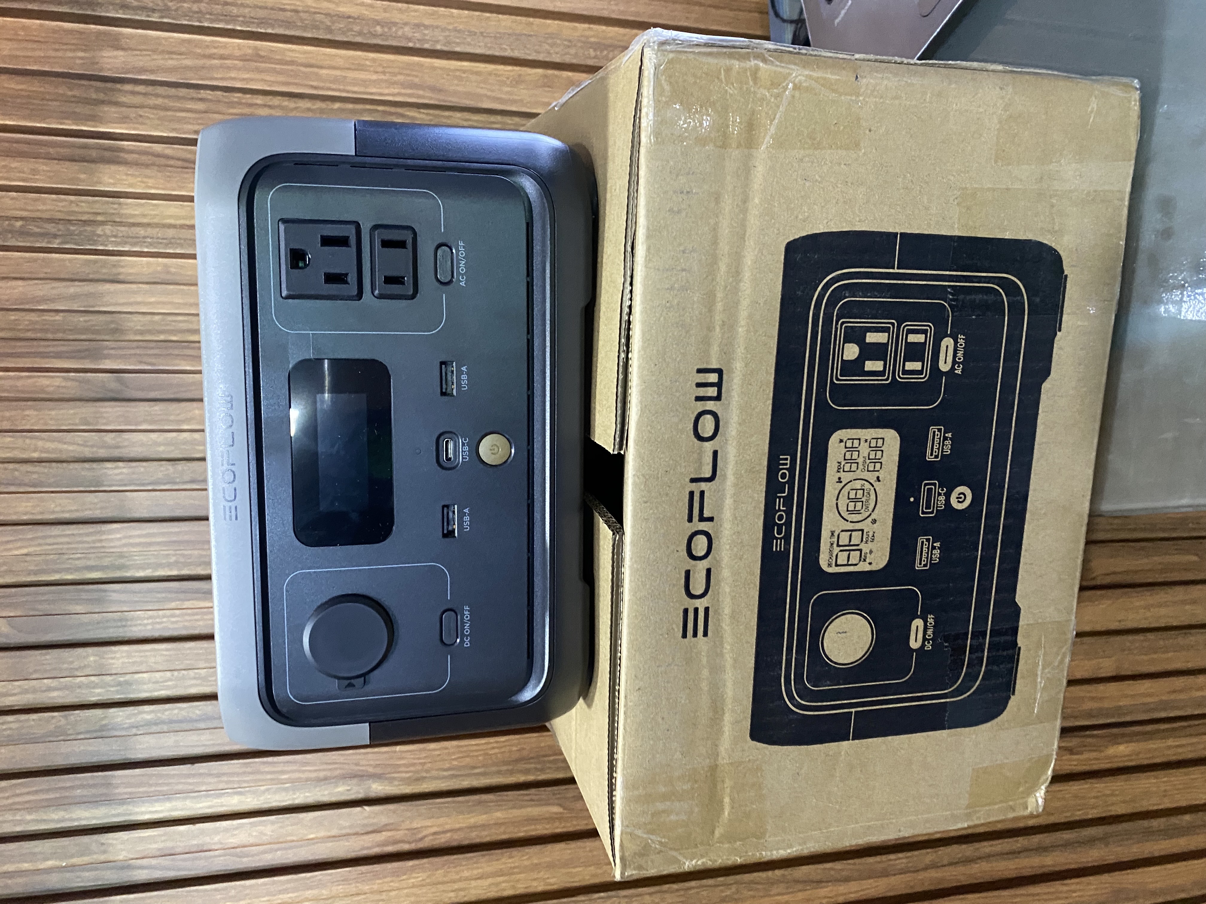 plantas e inversores - EcoFlow RIVER 2 Portable Power Station 256Wh Generator LFP  3
