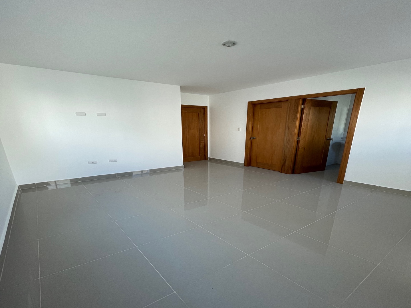 apartamentos - Apartamento de Alquiler con Piscina en Llanos de Gurabo 1