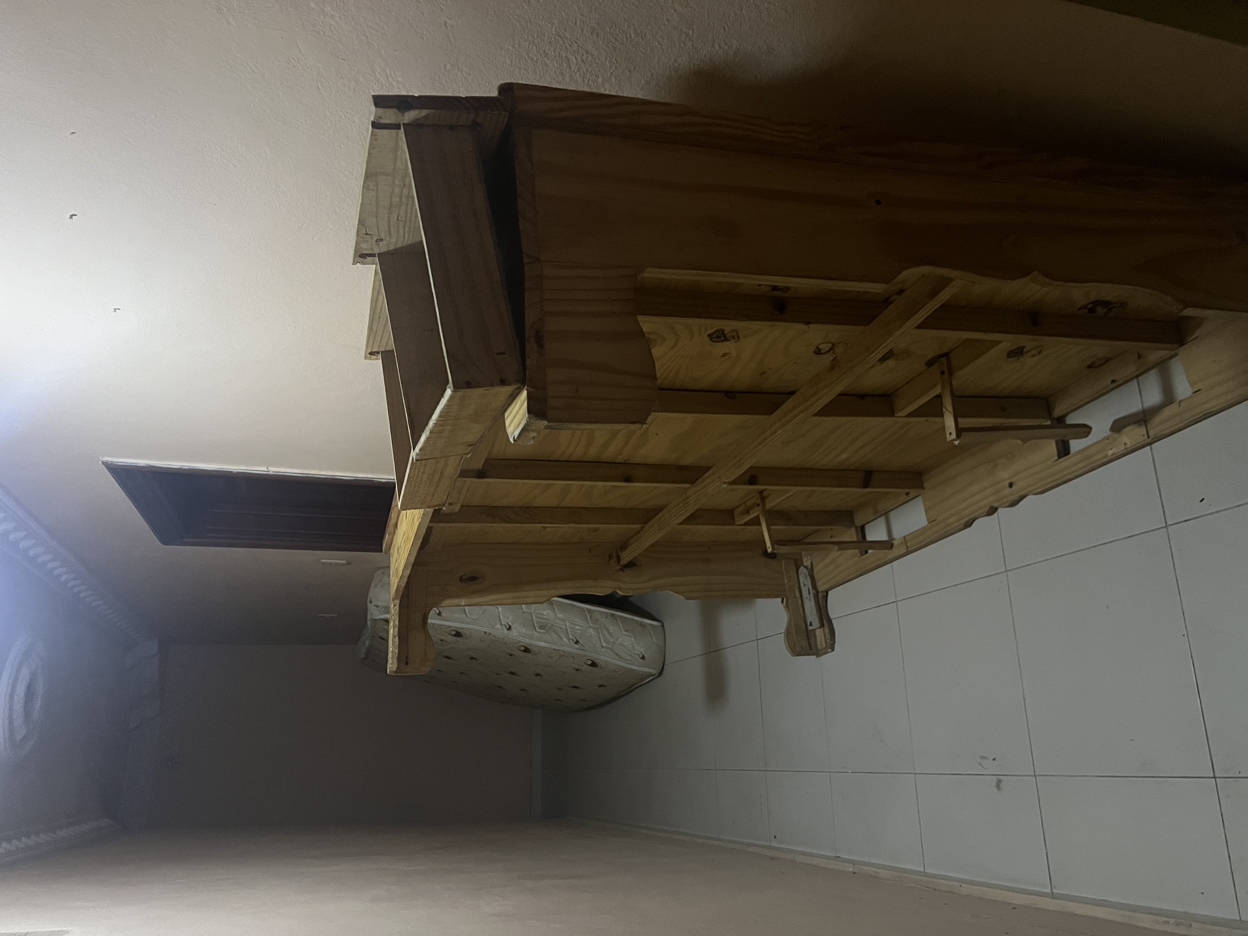 muebles y colchones - Base de cama en madera y colchon  2