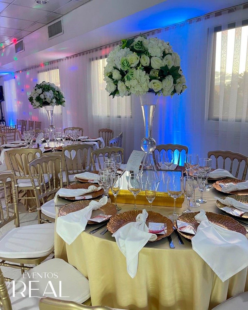 servicios profesionales - Salón de Eventos y Fiestas. Club en el Ensanche Ozama Zona Oriental 5