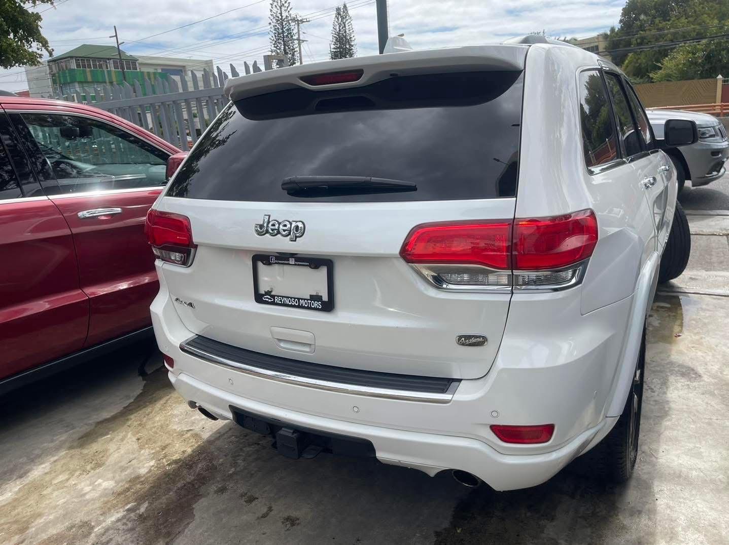 jeepetas y camionetas - JEEP GRAND CHEROKEE OVERLAND 2017 6