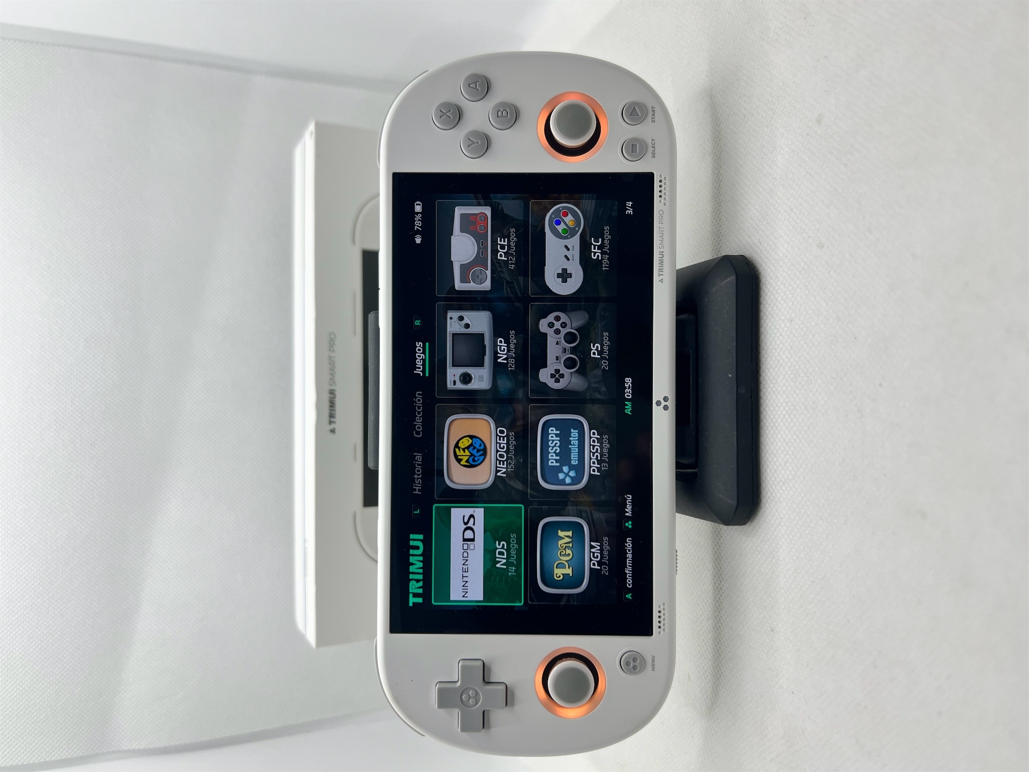 consolas y videojuegos - Portatil trimui smart pro con más de 12 mil juegos integrados 4