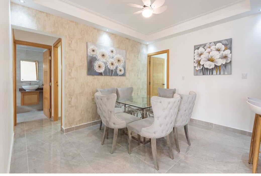 apartamentos - TERCER PISO AMUEBLADO, FRENTE AL CORAL MALL (ALTAGRACIA), AUTOPISTA DE SAN ISIDR 8