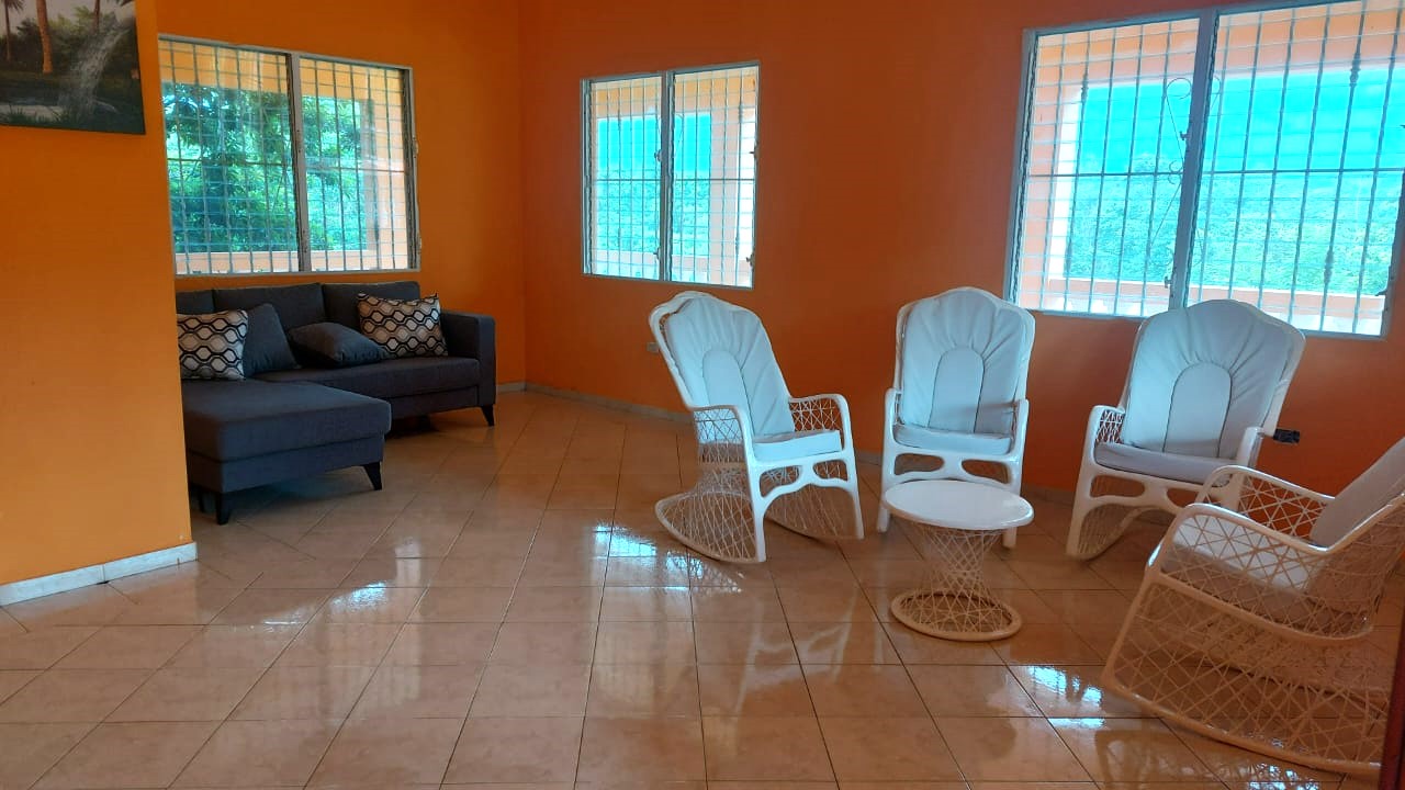 otros inmuebles - Finca de 1500 tareas con casa grande en Yamasa 0