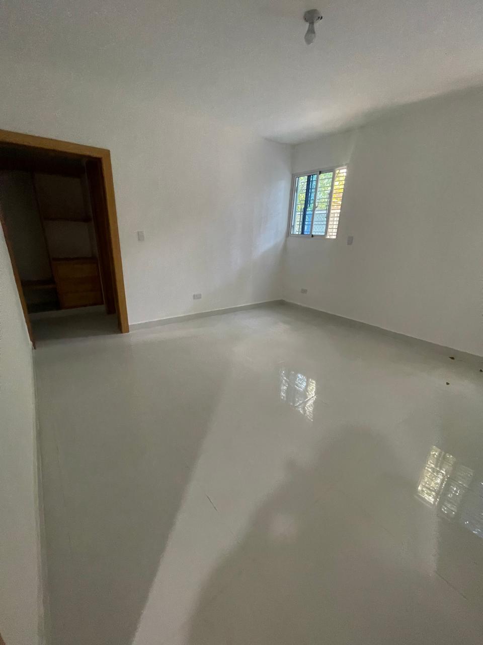 casas - CASA EN VENTA EN LOS TOCONES, SANTIAGO 1