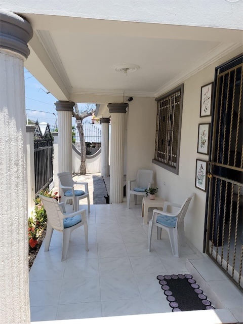 casas - CASA en Venta en Urbanización Próxima a Yapurt Dumit RD10,200,000 7
