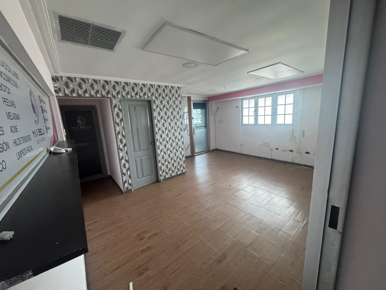 oficinas y locales comerciales - LOCAL COMERCIAL (2do Nivel) 3