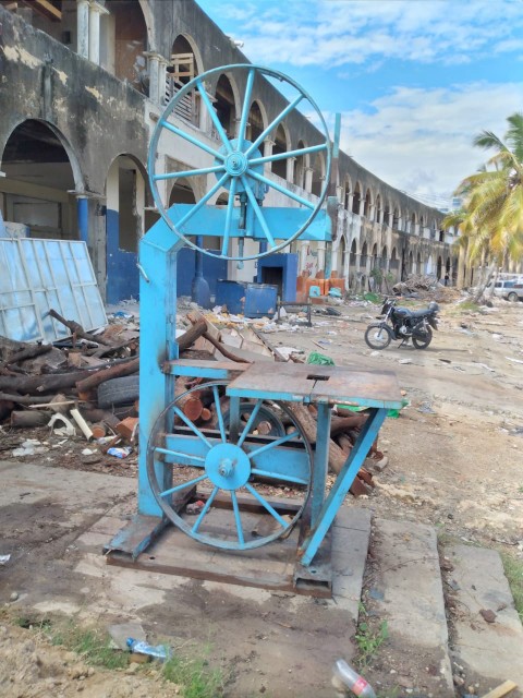 construccion e industrial - Sierra Sin Fin. 3