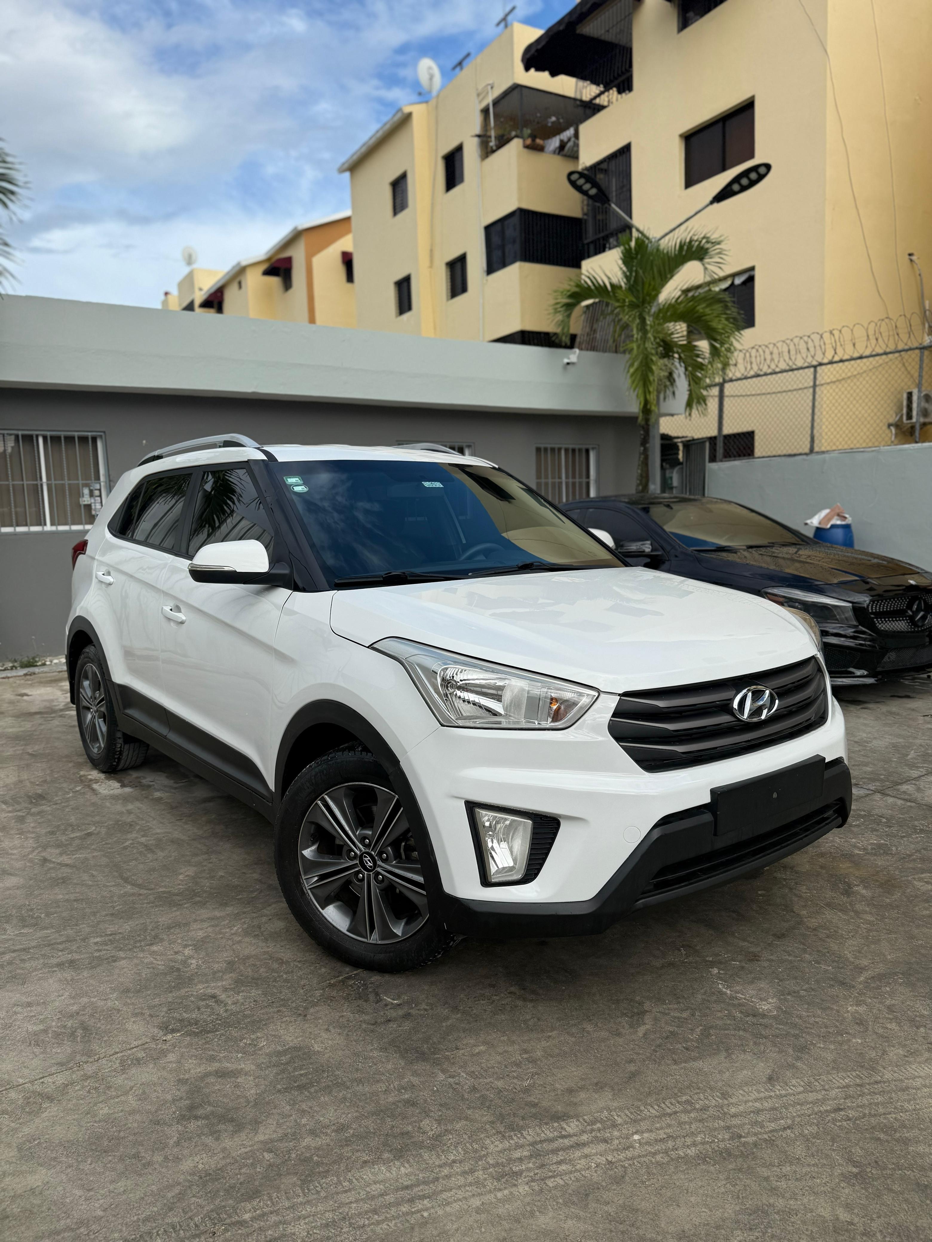jeepetas y camionetas - Hiunday Cantus 2016 6