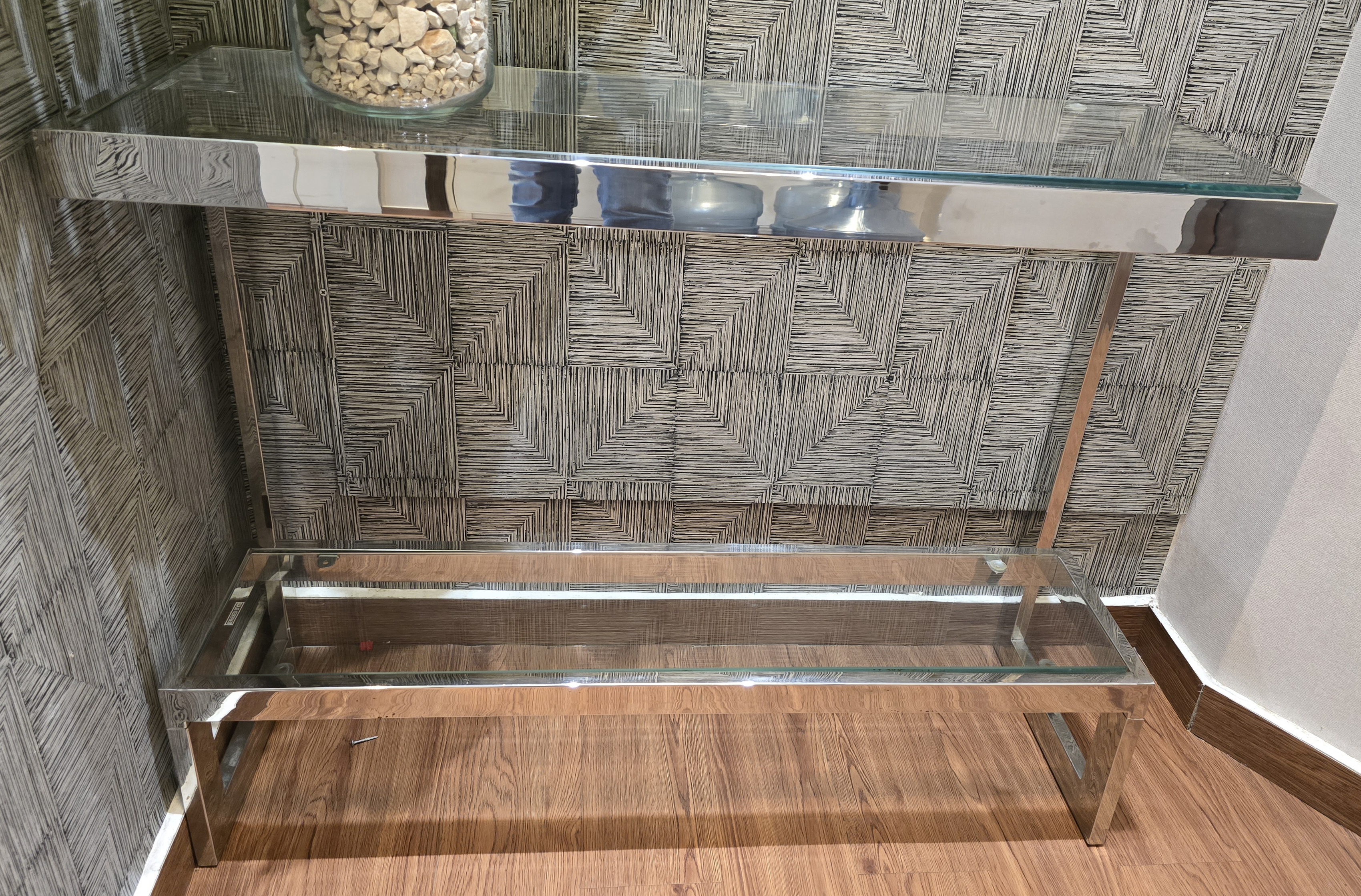 muebles y colchones - Consola de croma con vidrio 1