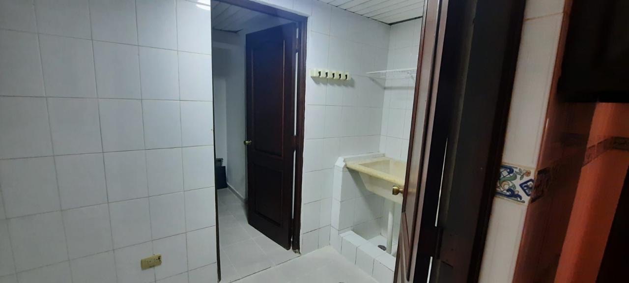 apartamentos - HERMOSO APTO TORRE DOMINICAN III LOS CACICAZGOS 7
