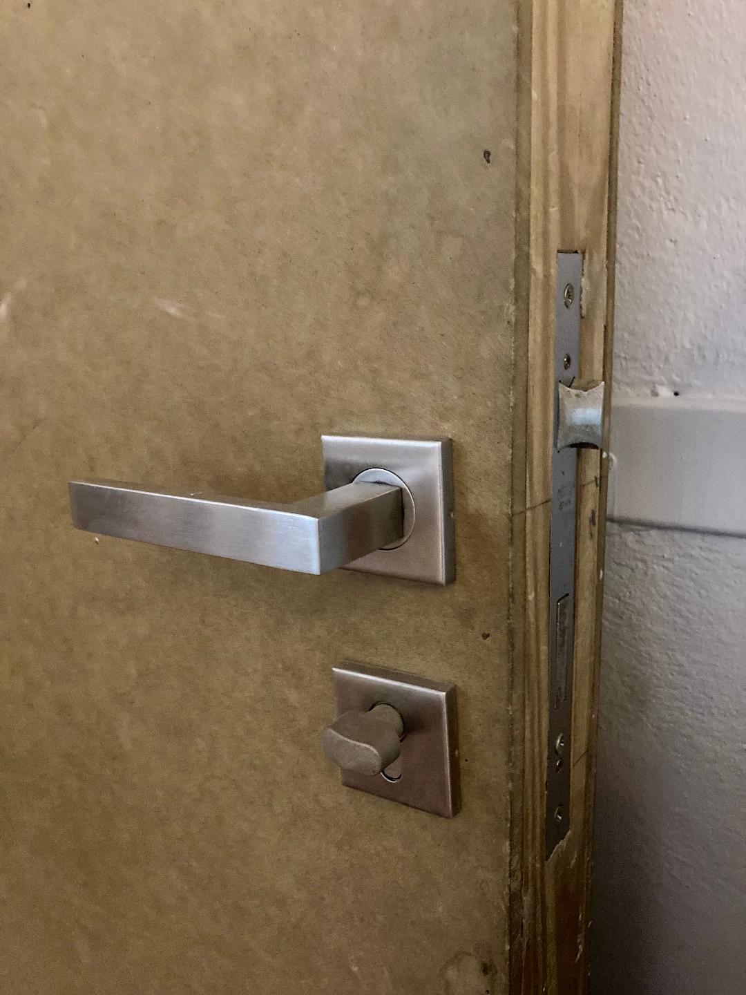 equipos profesionales - Puerta anti sonido 1