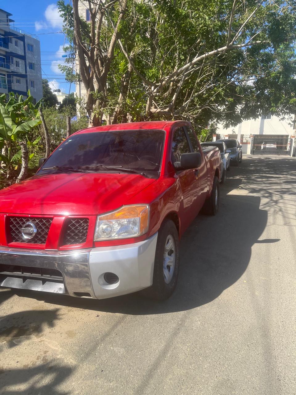 jeepetas y camionetas - Vendo Nissan titán crew cab 2006 0