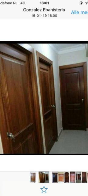 muebles y colchones - Puerta 🚪 en caoba  2