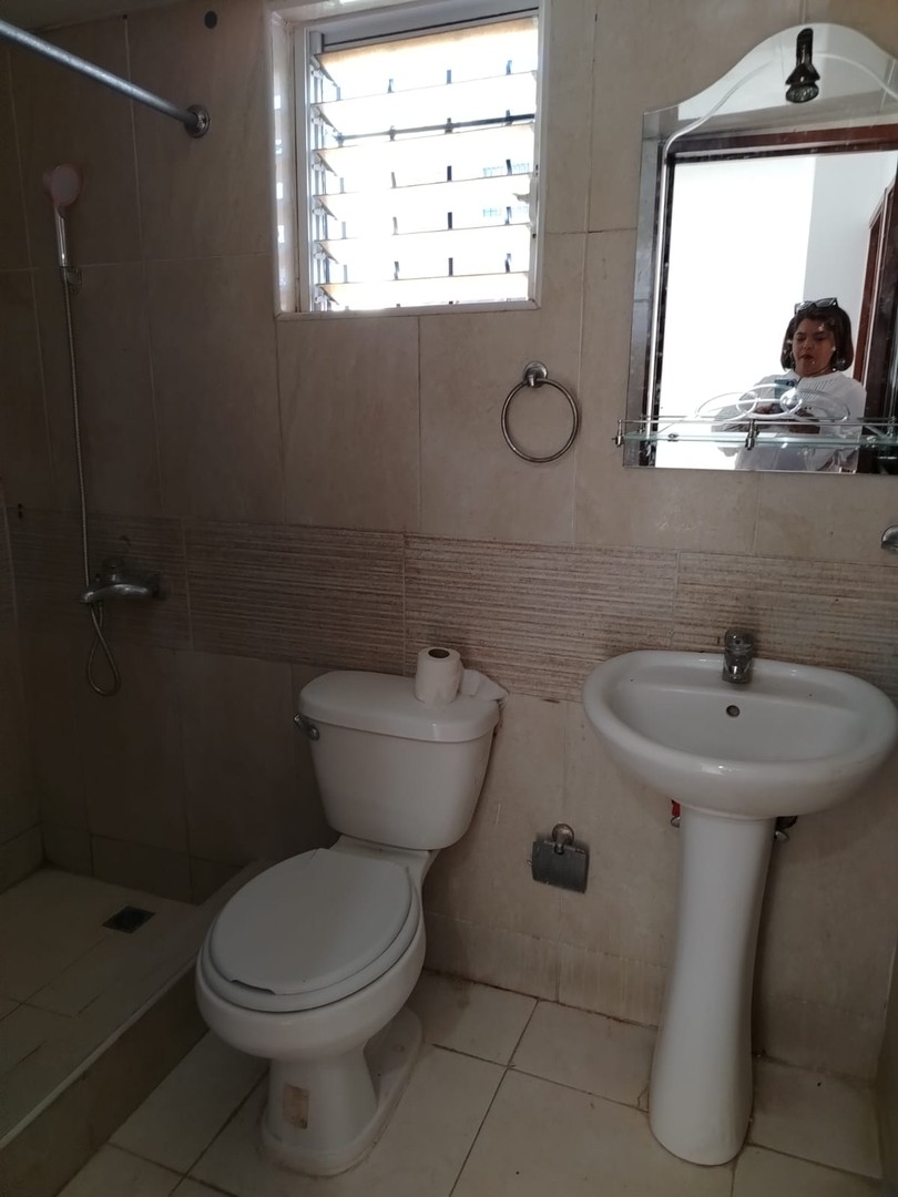 apartamentos - Apartamento en Alquiler en la Jacobo Majluta, residencial Juan Rafael. 5