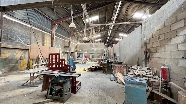 oficinas y locales comerciales - Nave industrial en Herrera 1