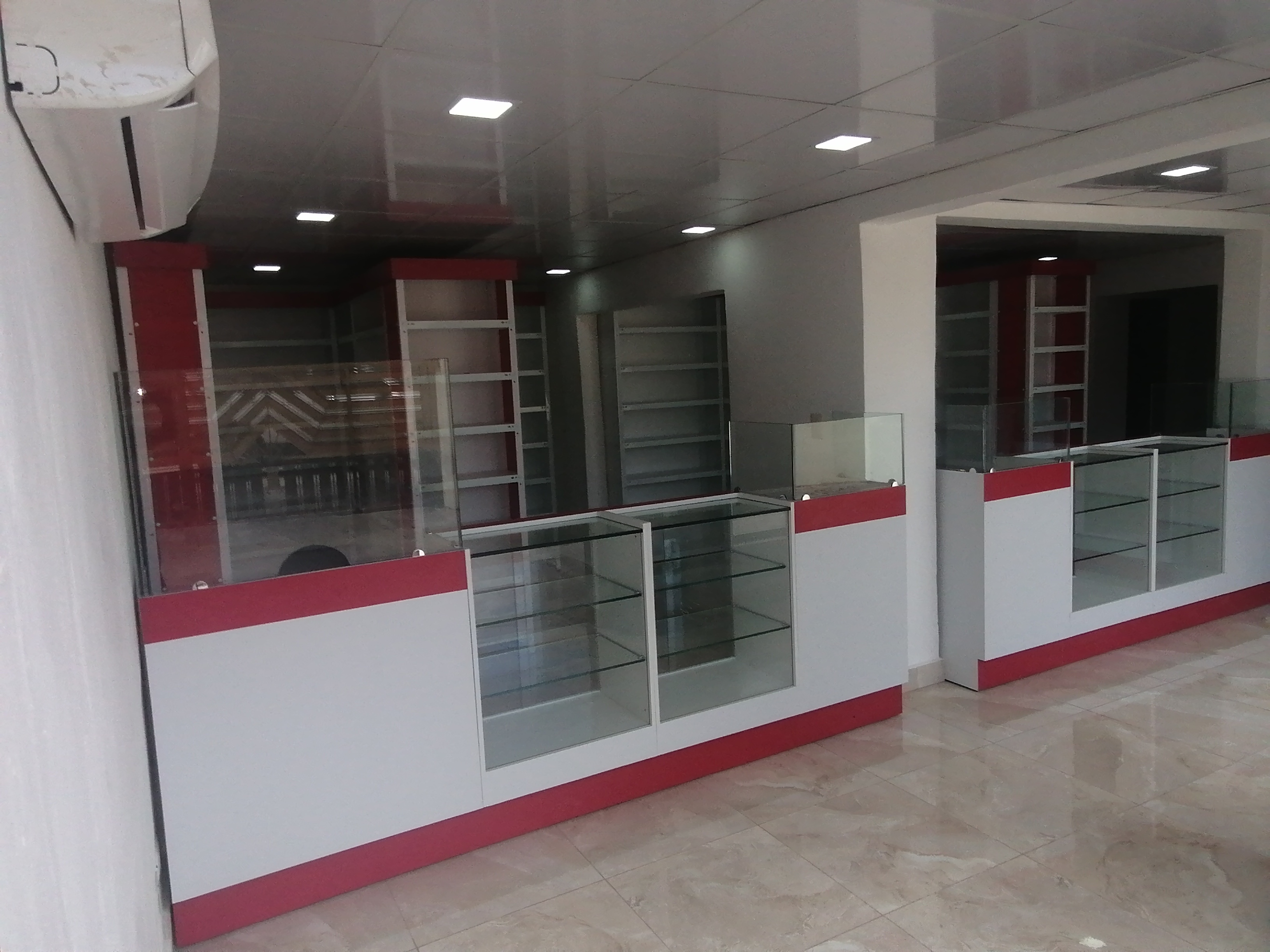 casas - Propiedad en venta con 2 Viviendas Local comercial 3