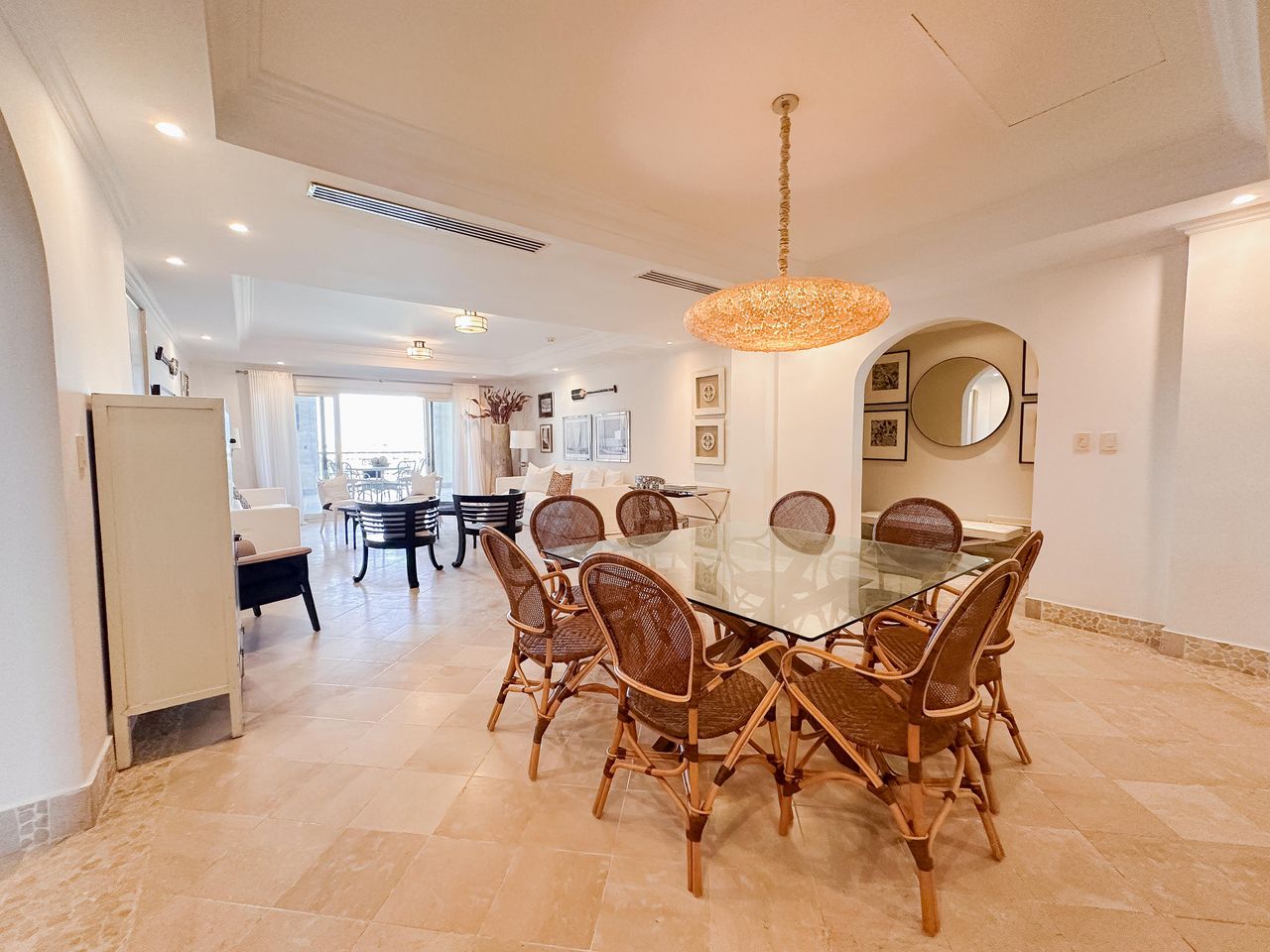 apartamentos - En venta apto amueblado con vista al mar  8