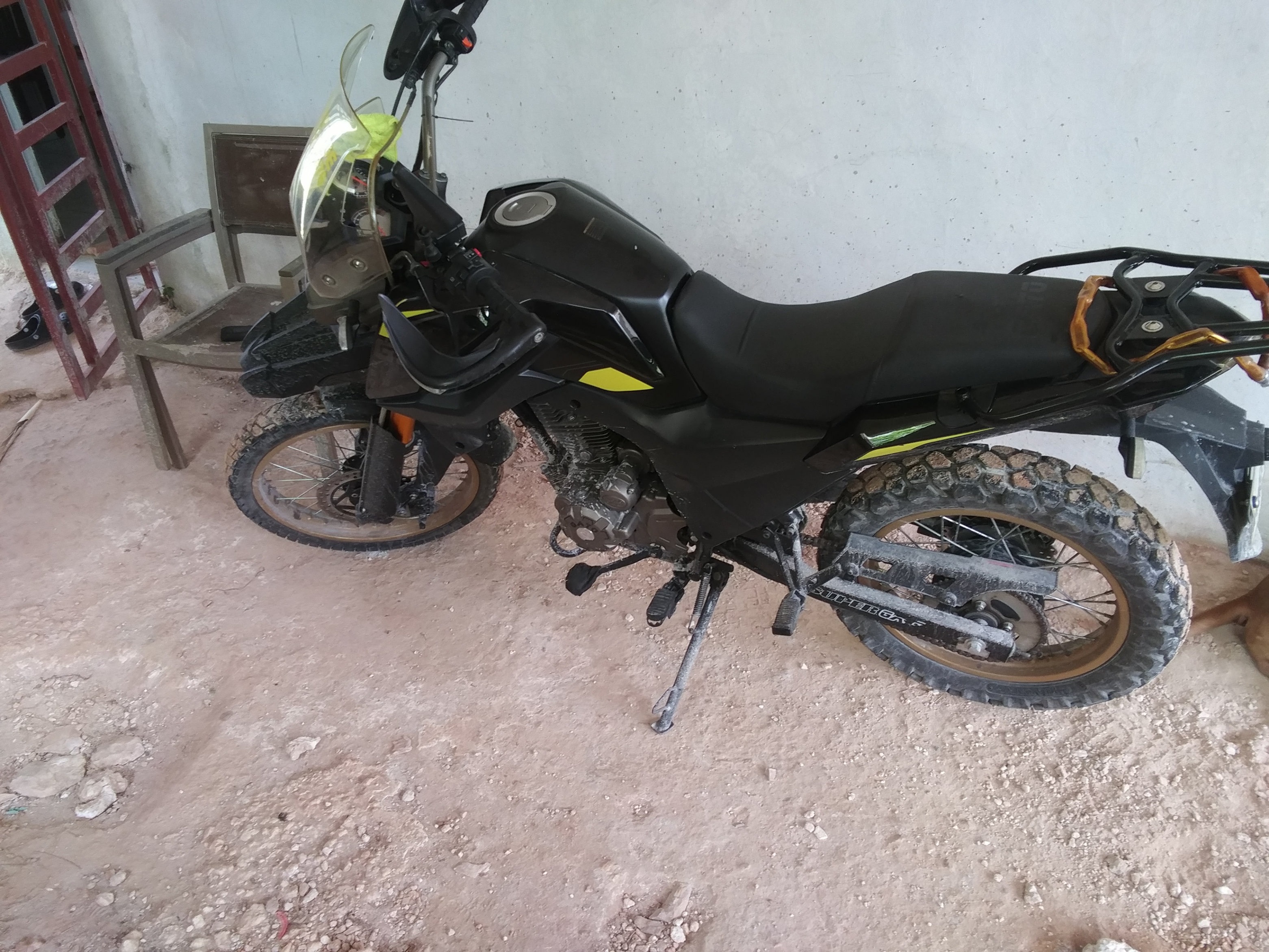 motores y pasolas - super gato 2023  nuevo en venta por motivos de viajes  0
