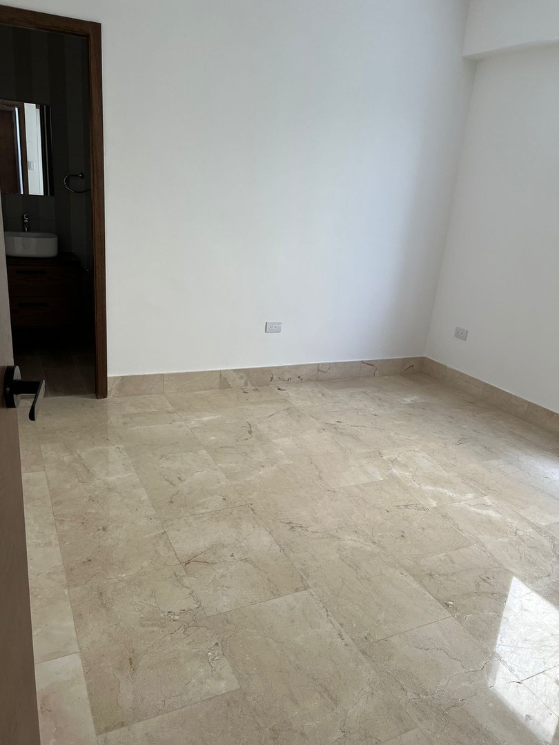 apartamentos - Apartamento en venta en Evaristo Morales 6