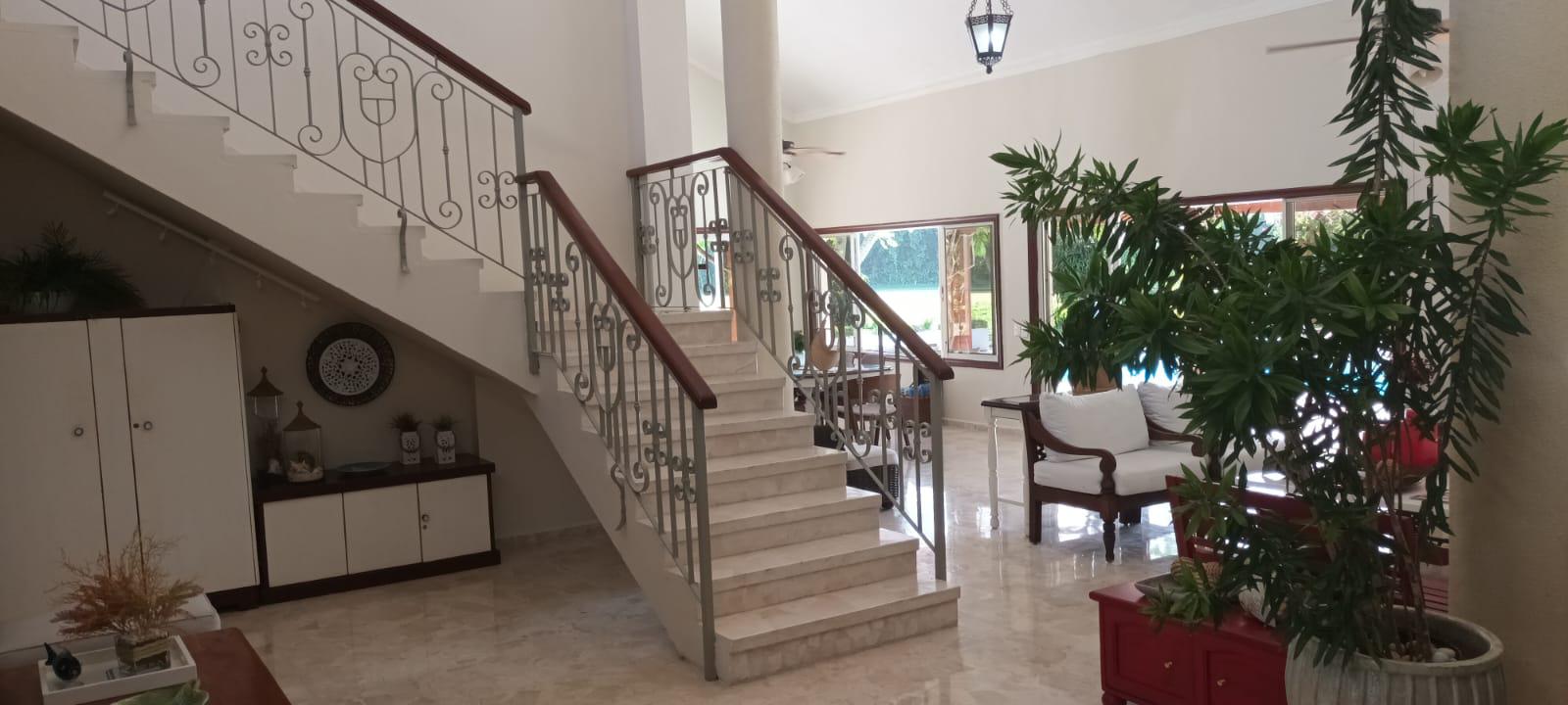 casas vacacionales y villas - Venta de Villa 4 habitaciones en Juan Dolió 9