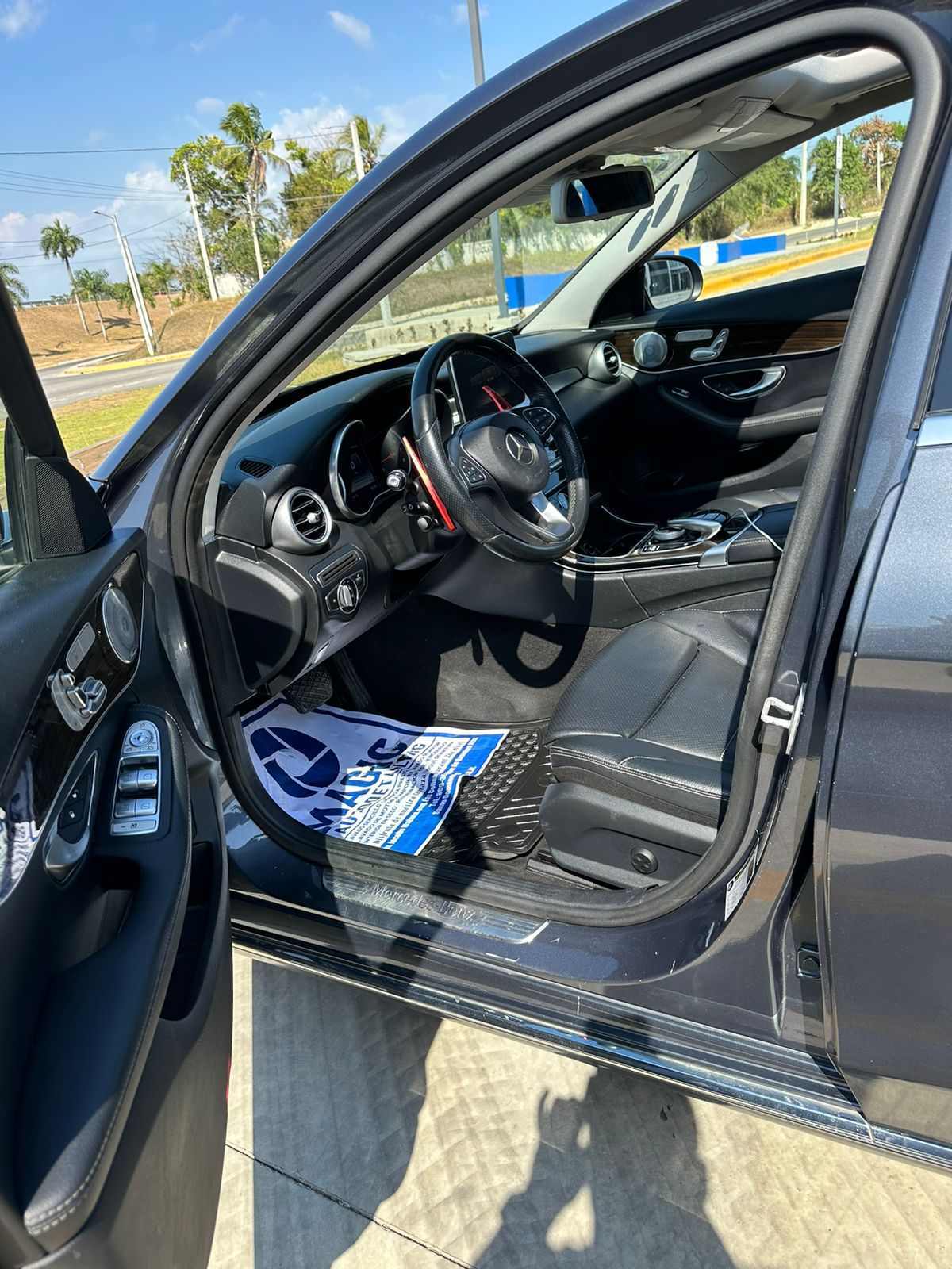 carros - mercedes benz c300 4matic una joya las fotos hablan por si solas el mas nuevo 4